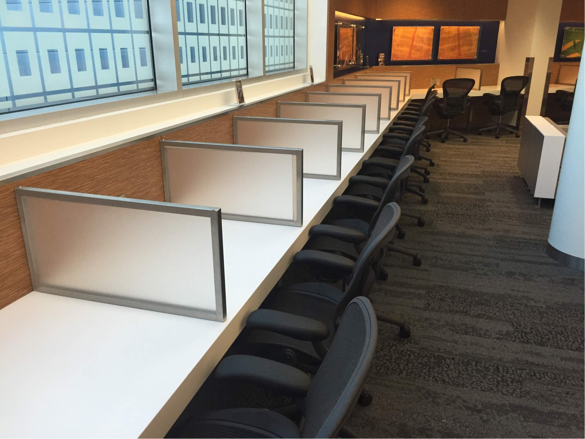 #3 of 5 images of Delta Air Lines Delta Sky Club