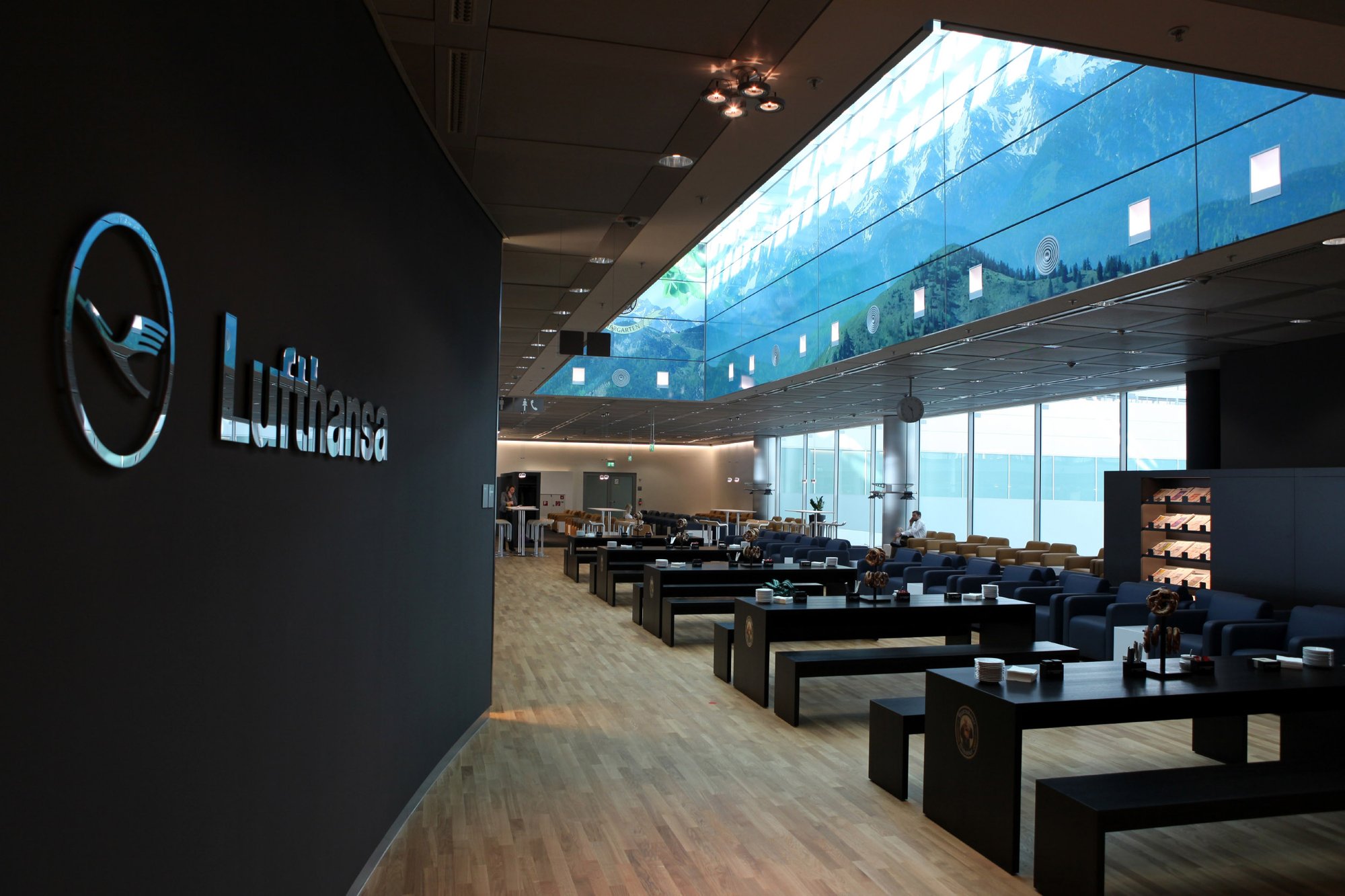 #2 of 5 images of Lufthansa Business Lounge (Gate G28, Schengen)