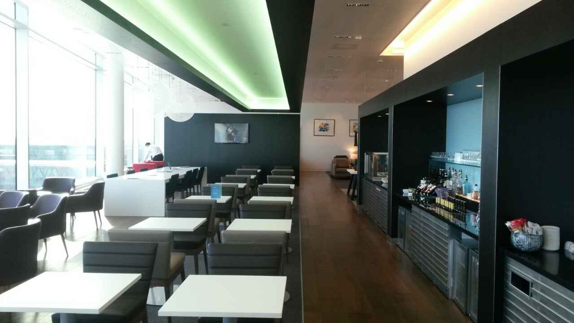 #3 of 5 images of British Airways Galleries Club Lounge (40) (Temporarily Closed)