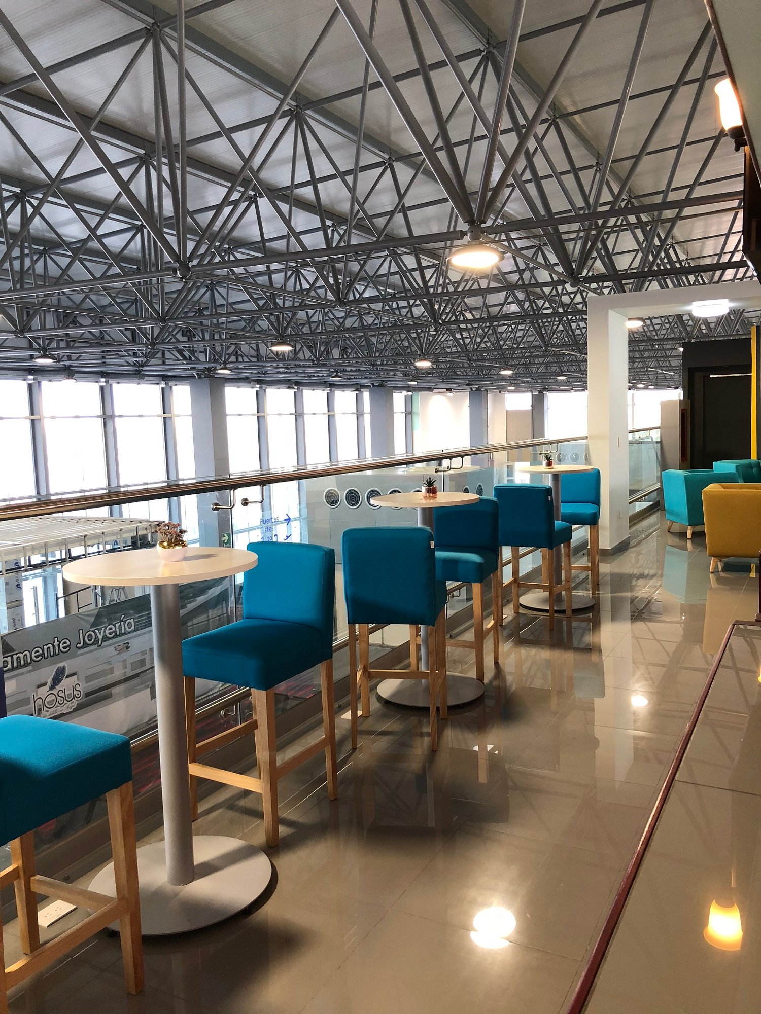 #4 of 5 images of OMA Premium Lounge (Temporarily Closed)