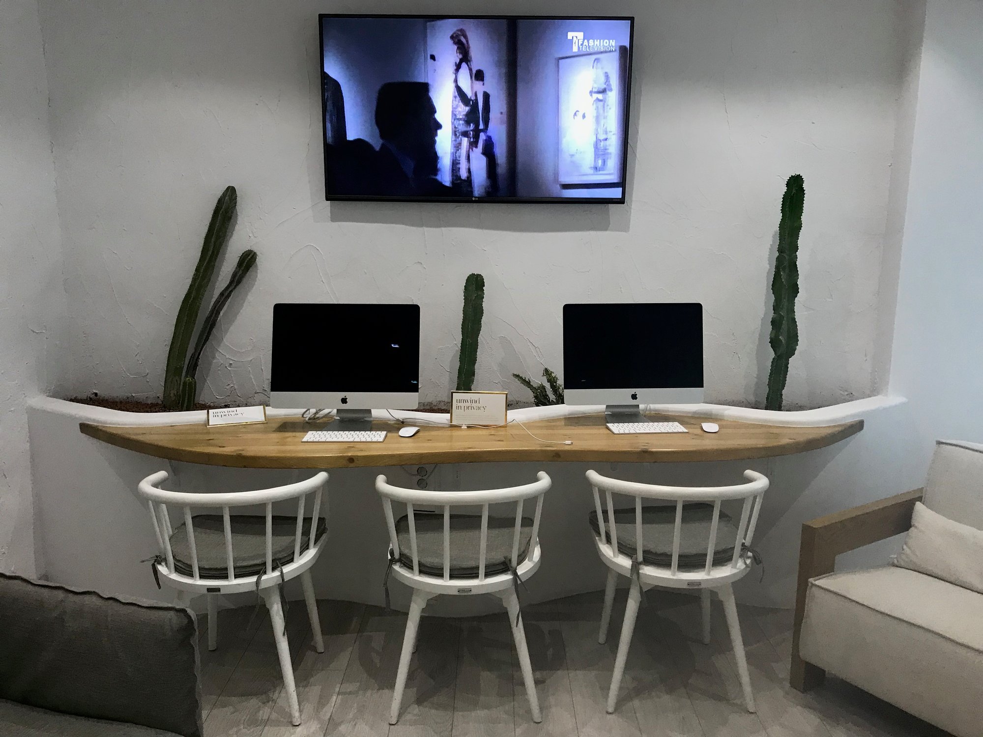 #4 of 5 images of Your Mykonian Luxury Lounge by Goldair Handling (Temporarily Closed)