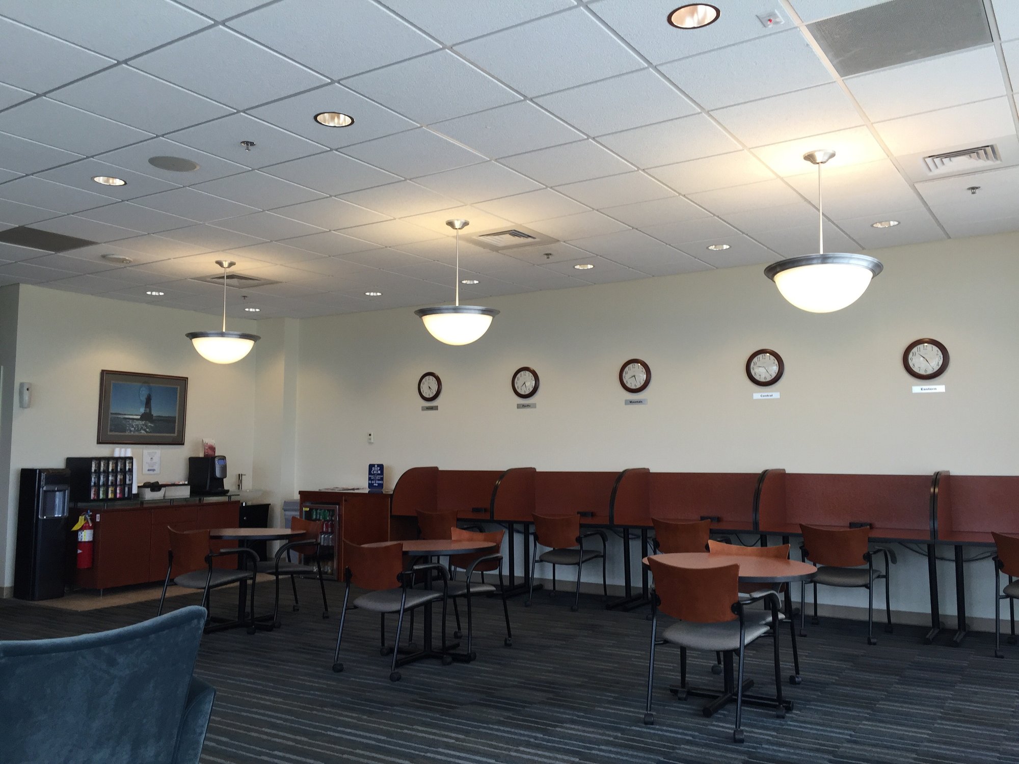 #3 of 5 images of Passport Club Lounge