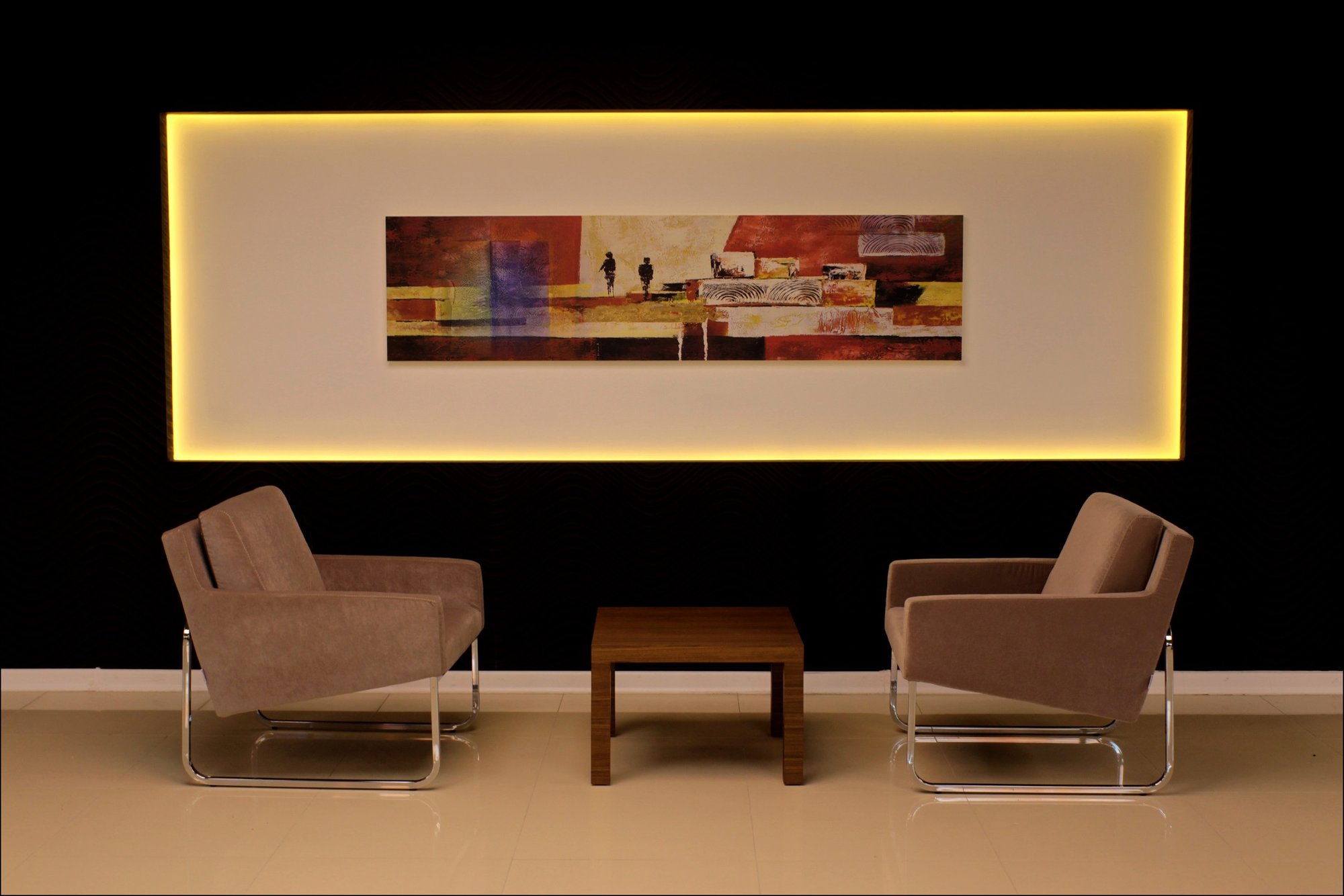 #5 of 5 images of CIP Lounge