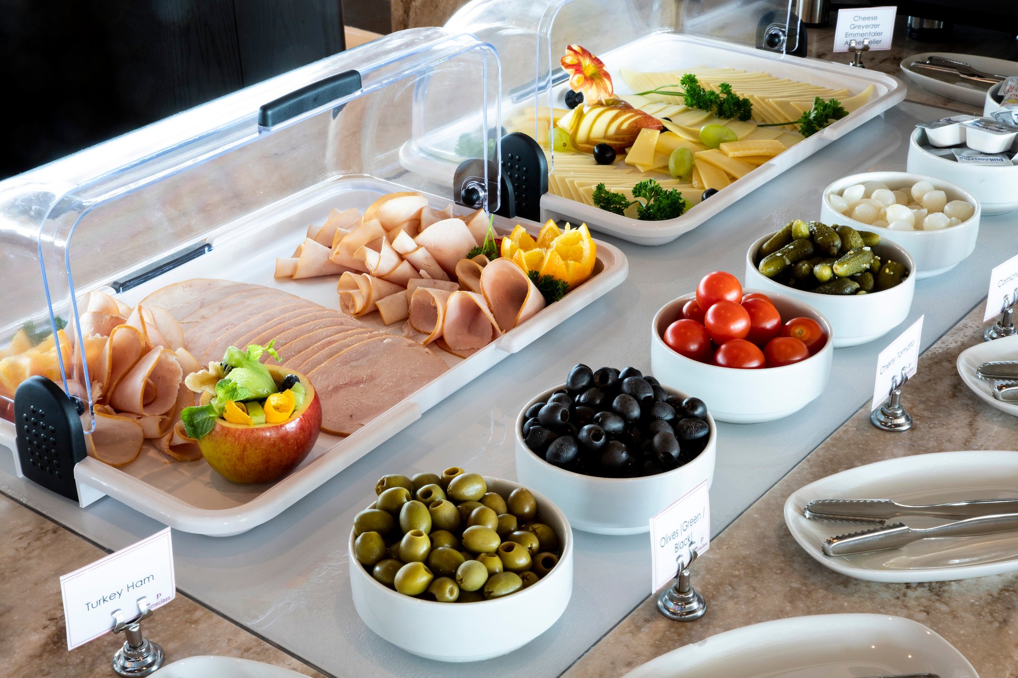 #5 of 5 images of Primeclass Lounge