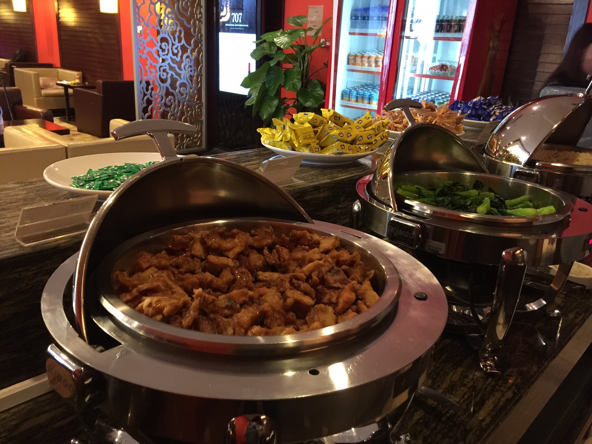 #4 of 5 images of China Eastern V2 First Class Lounge