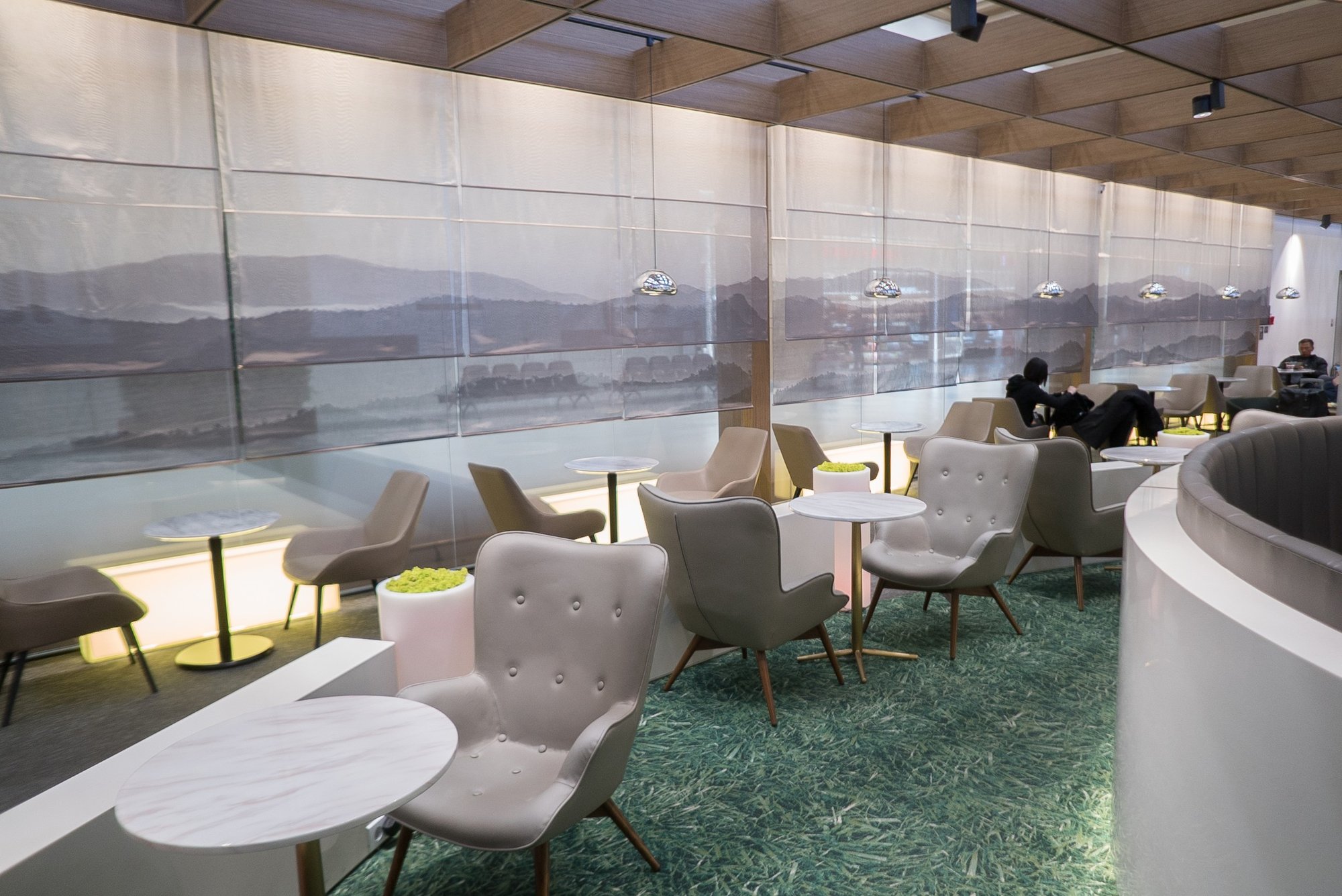 #1 of 5 images of Sky Hub Lounge (Temporarily Closed)