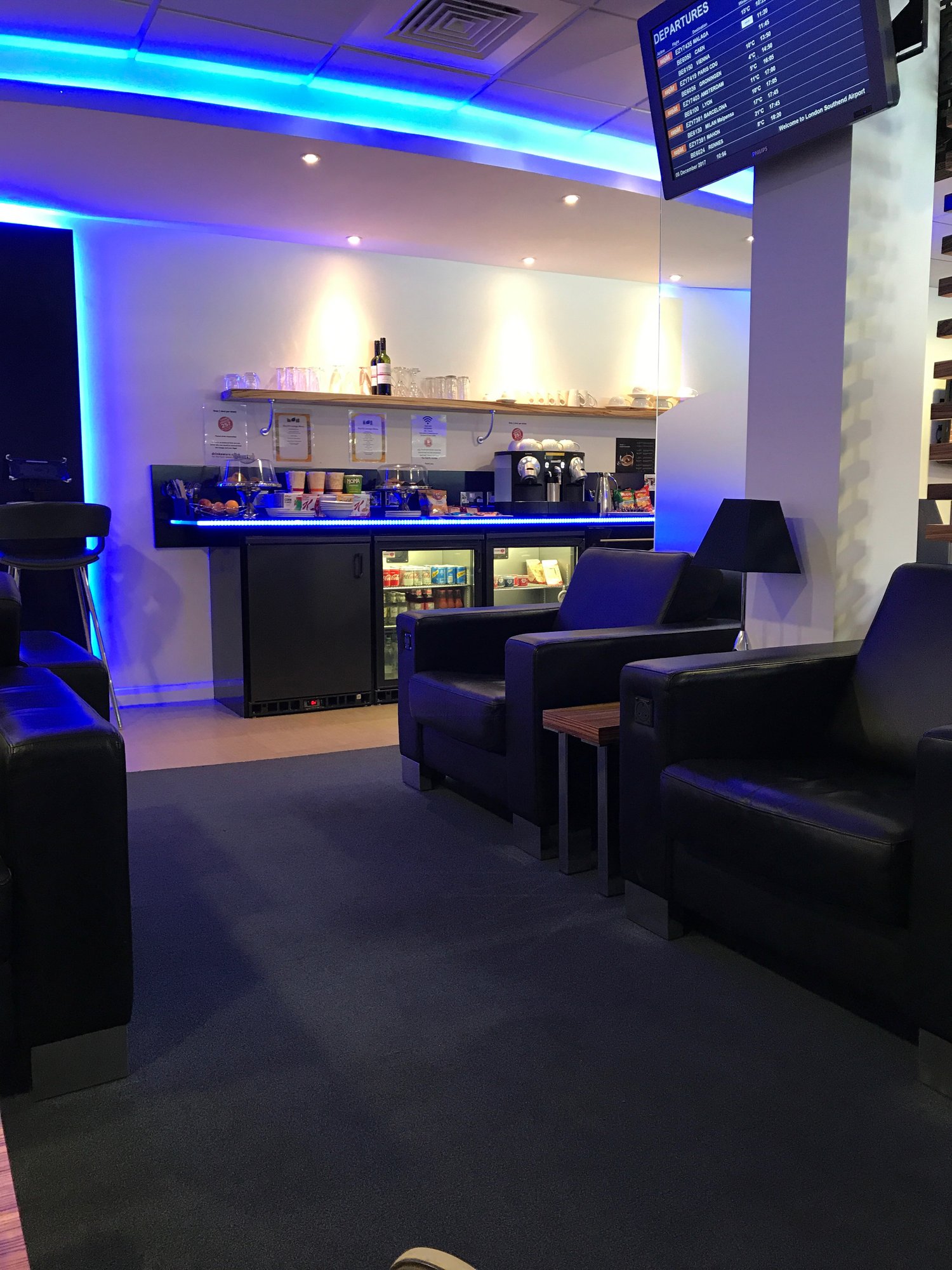 #1 of 4 images of Skylife Lounge (Temporarily Closed)