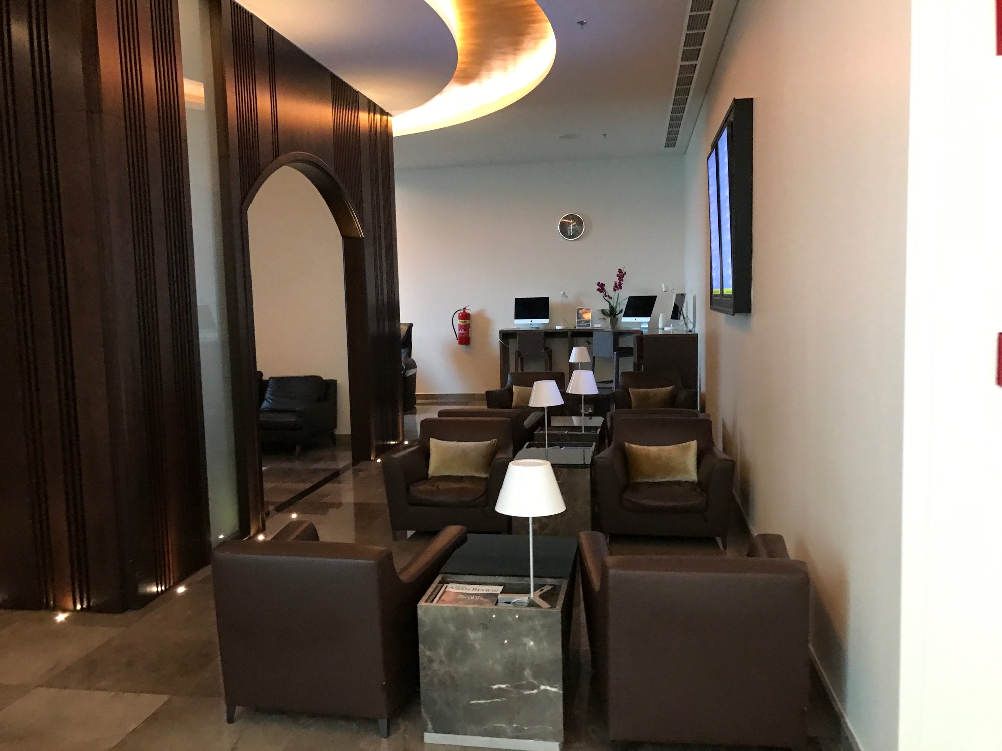 #4 of 5 images of Oman Air Al Khareef Lounge