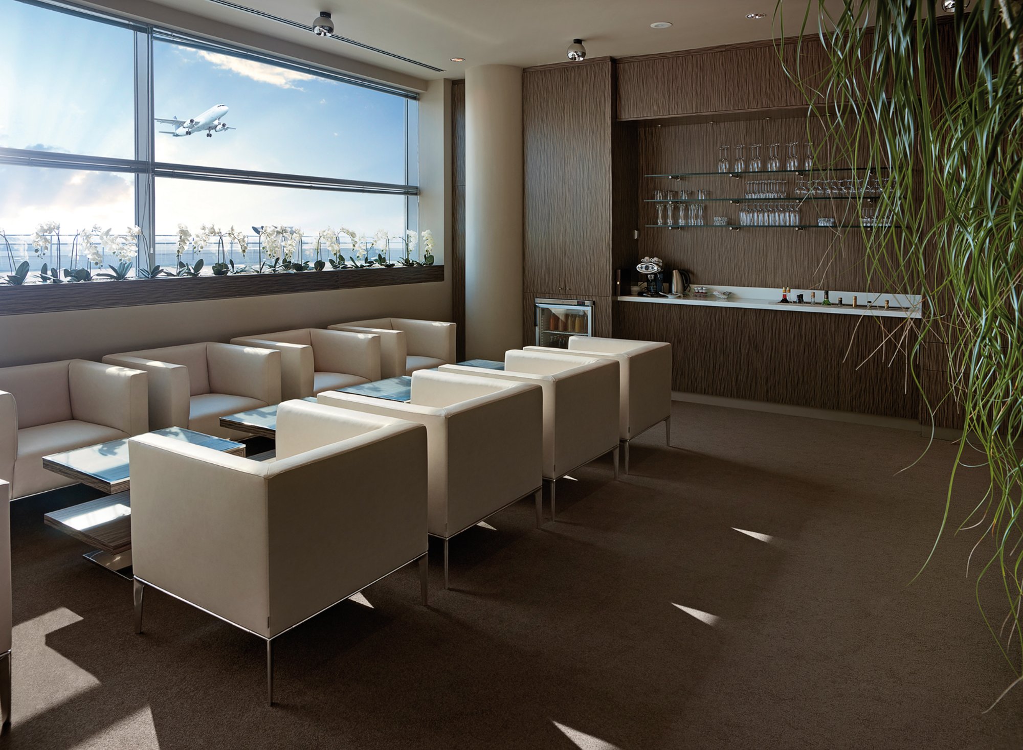 #3 of 5 images of Erste Premier Lounge