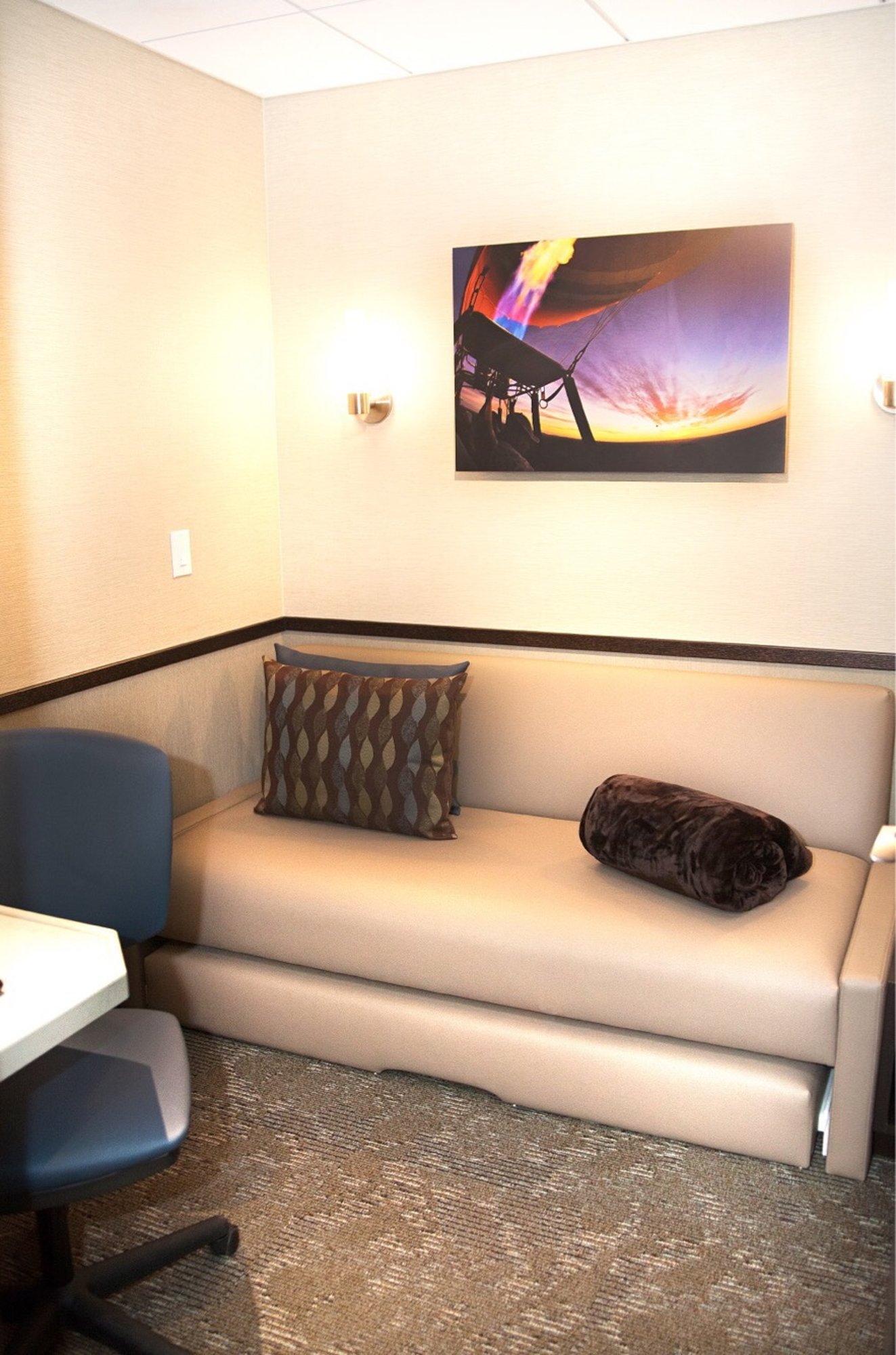 #1 of 5 images of Minute Suites