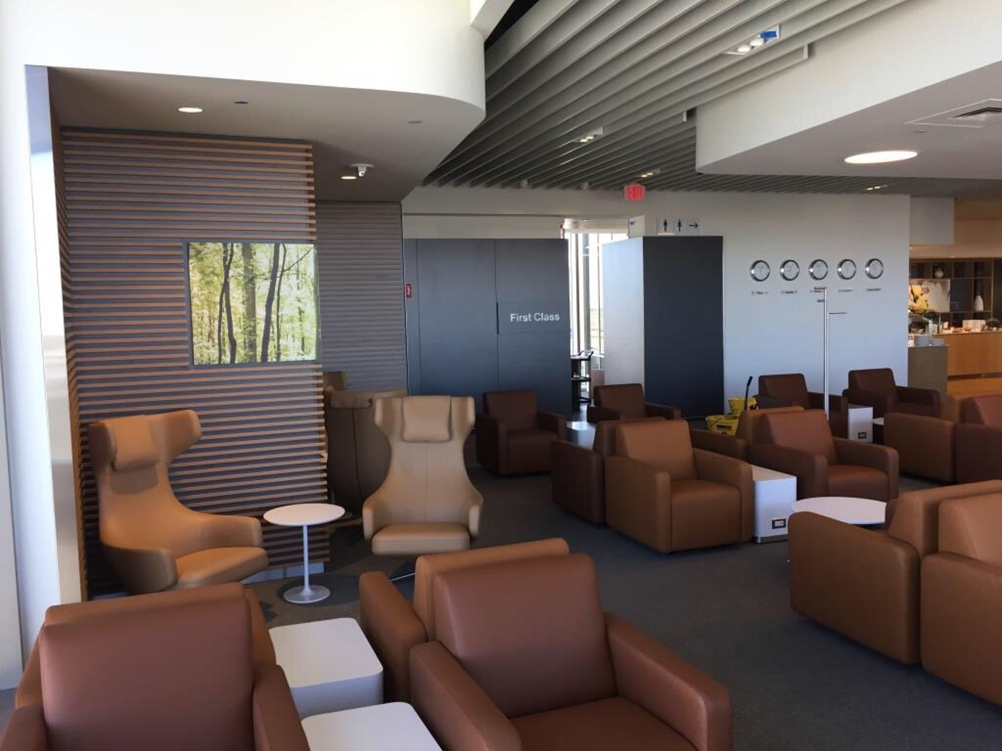#1 of 5 images of Lufthansa Lounge (Temporarily Closed)