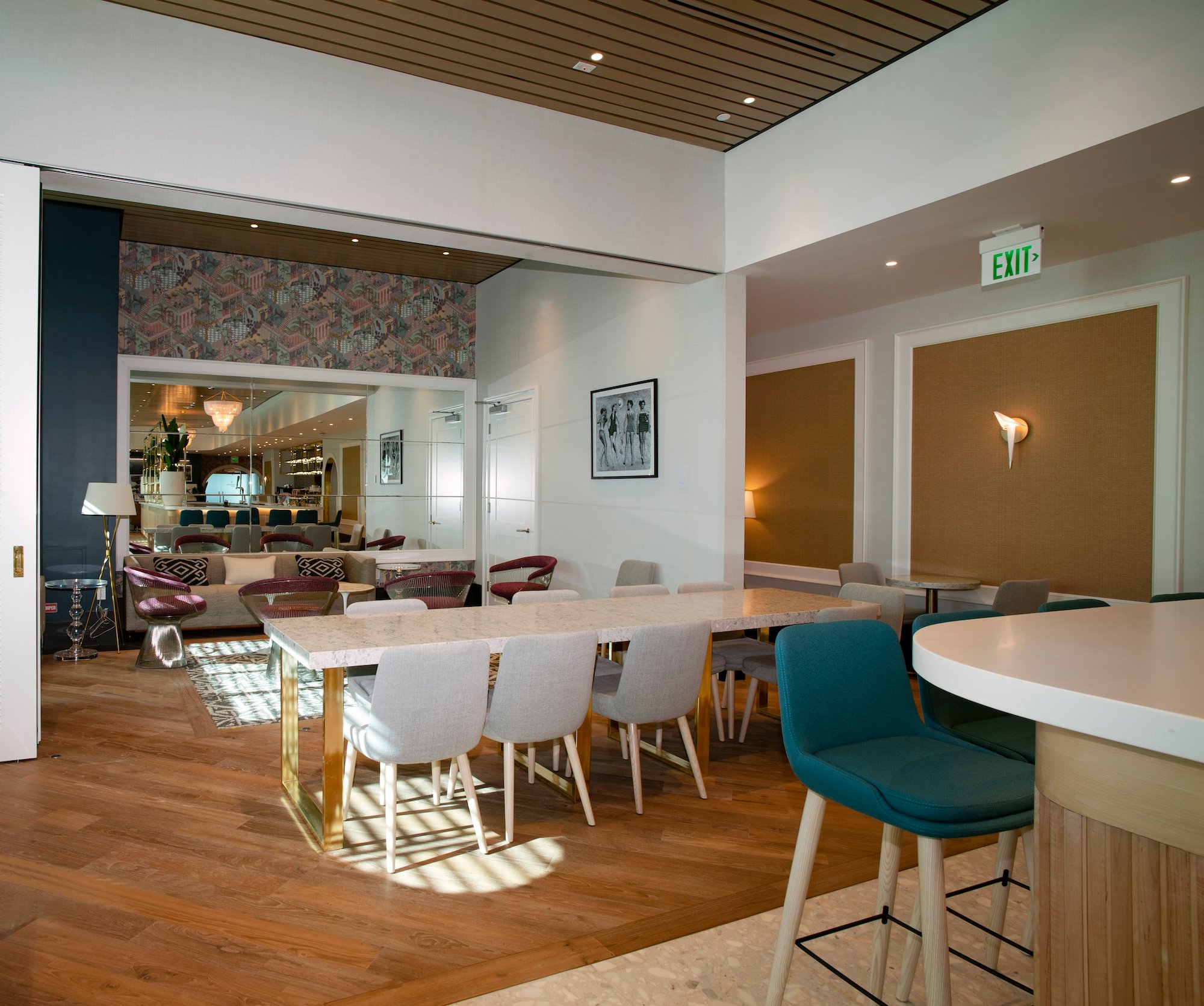 #5 of 5 images of Primeclass Lounge