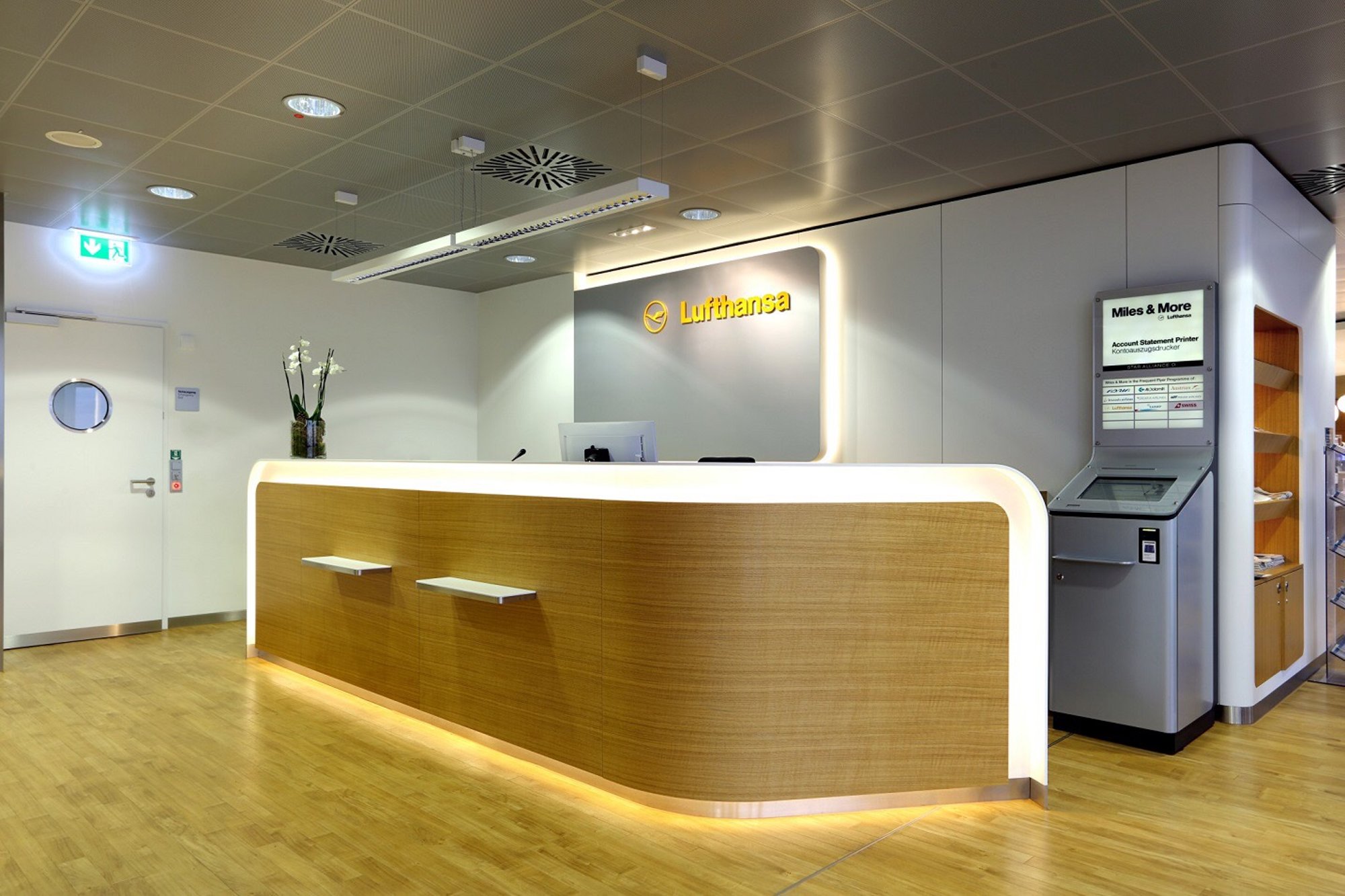 #2 of 2 images of Lufthansa Business Lounge