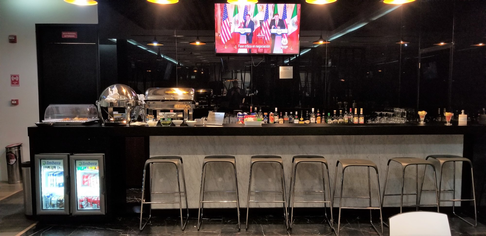 #4 of 5 images of VIP Lounge Bajio