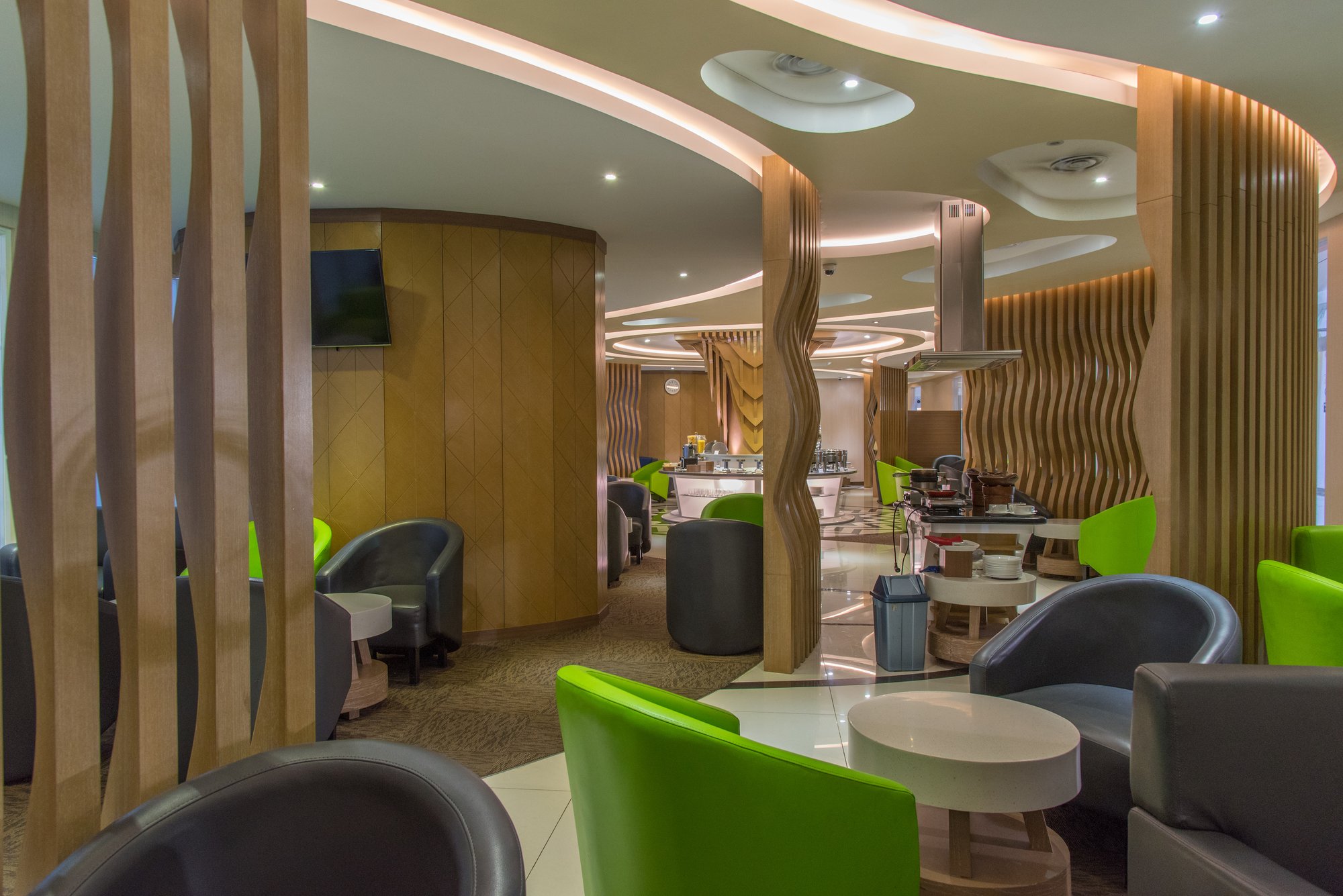 #4 of 5 images of Concordia Premier Lounge