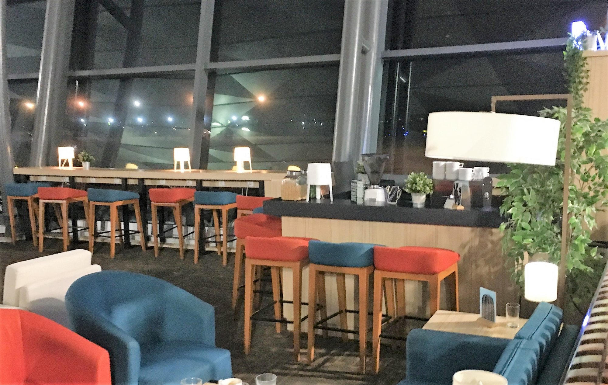 #1 of 5 images of Saphire APS Blue Sky Lounge (Temporarily Closed)