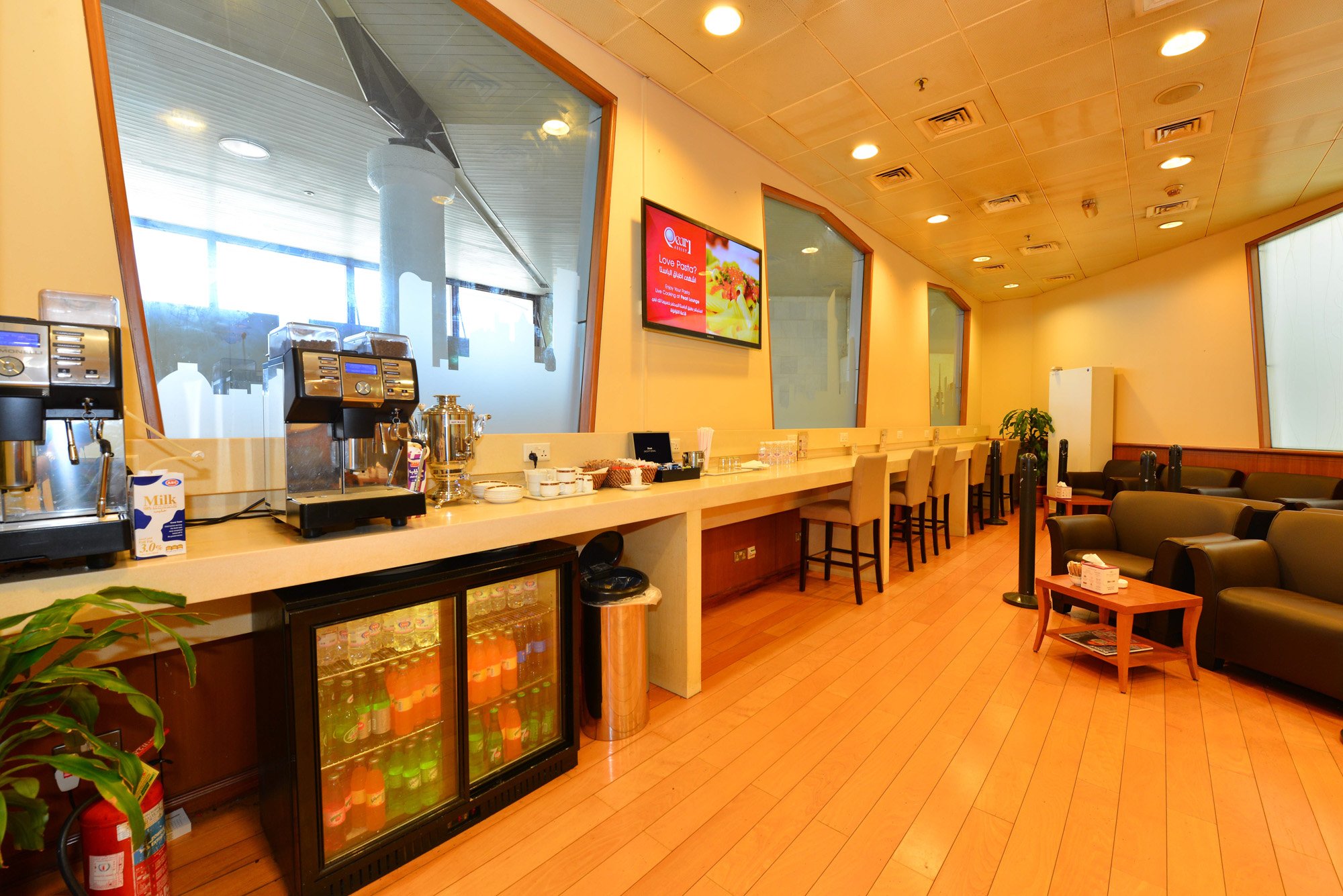 #5 of 5 images of Pearl Lounge