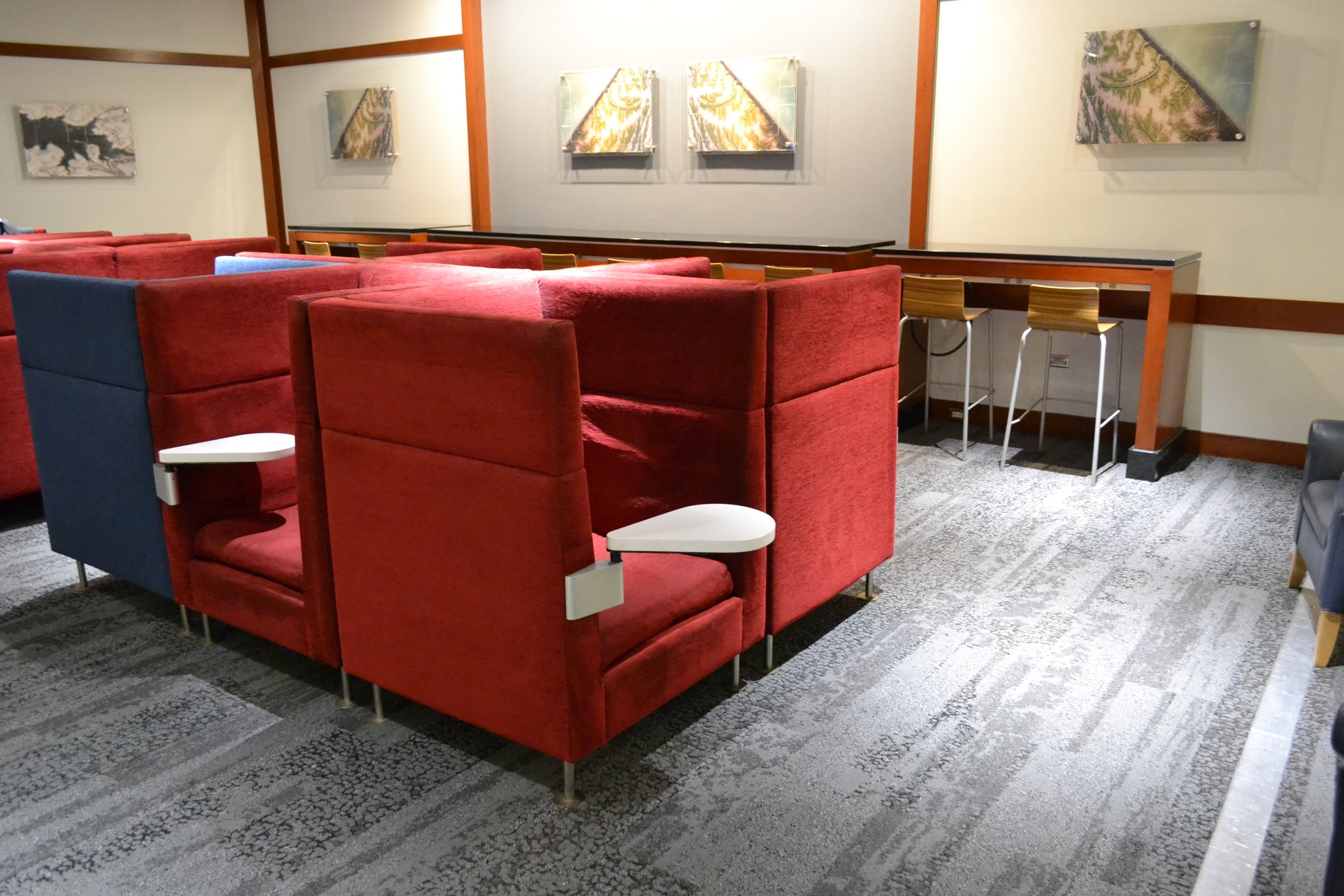 #3 of 5 images of Delta Air Lines Delta Sky Club