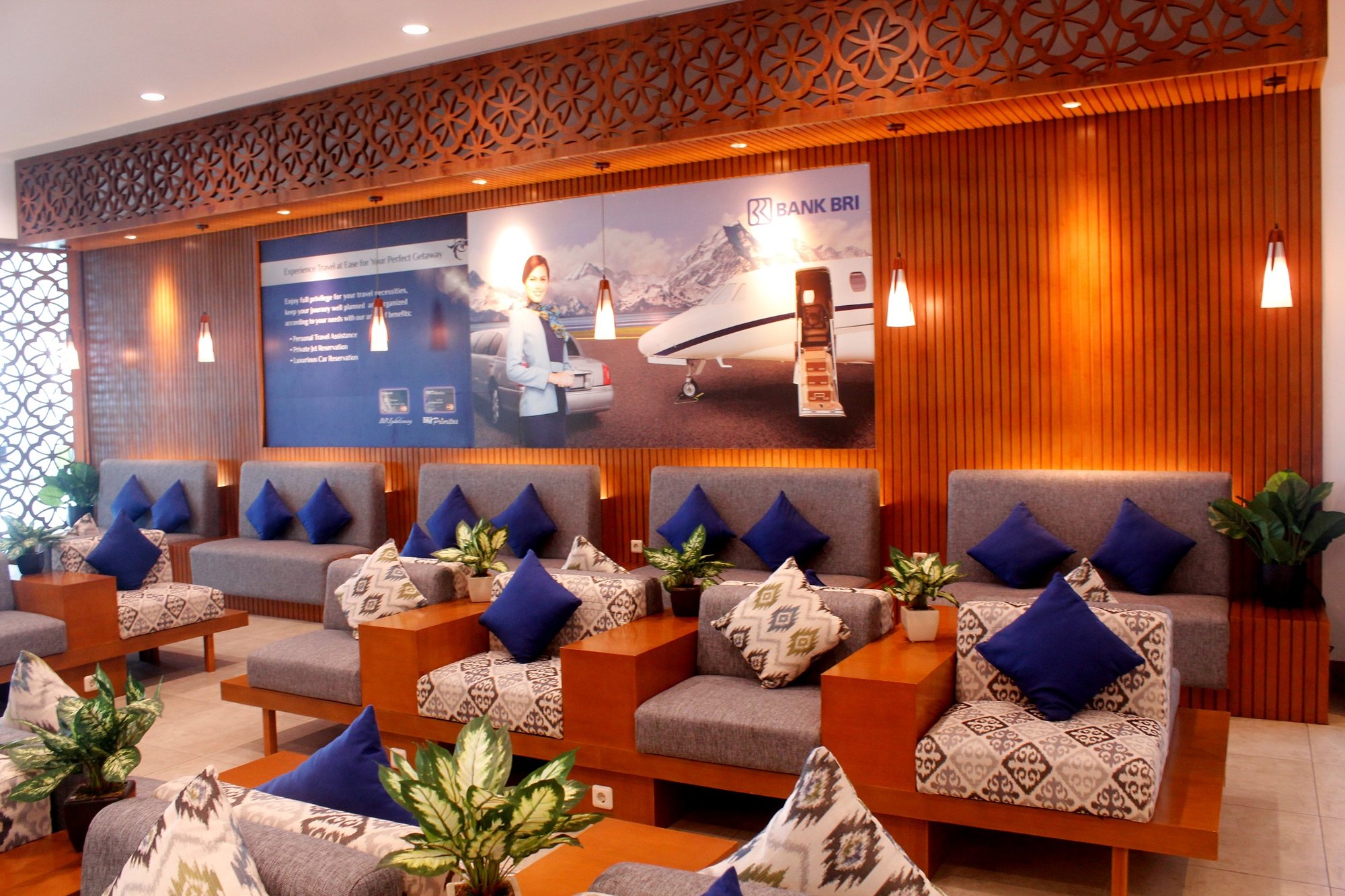 #1 of 5 images of T/G Lounge (Temporarily Closed)