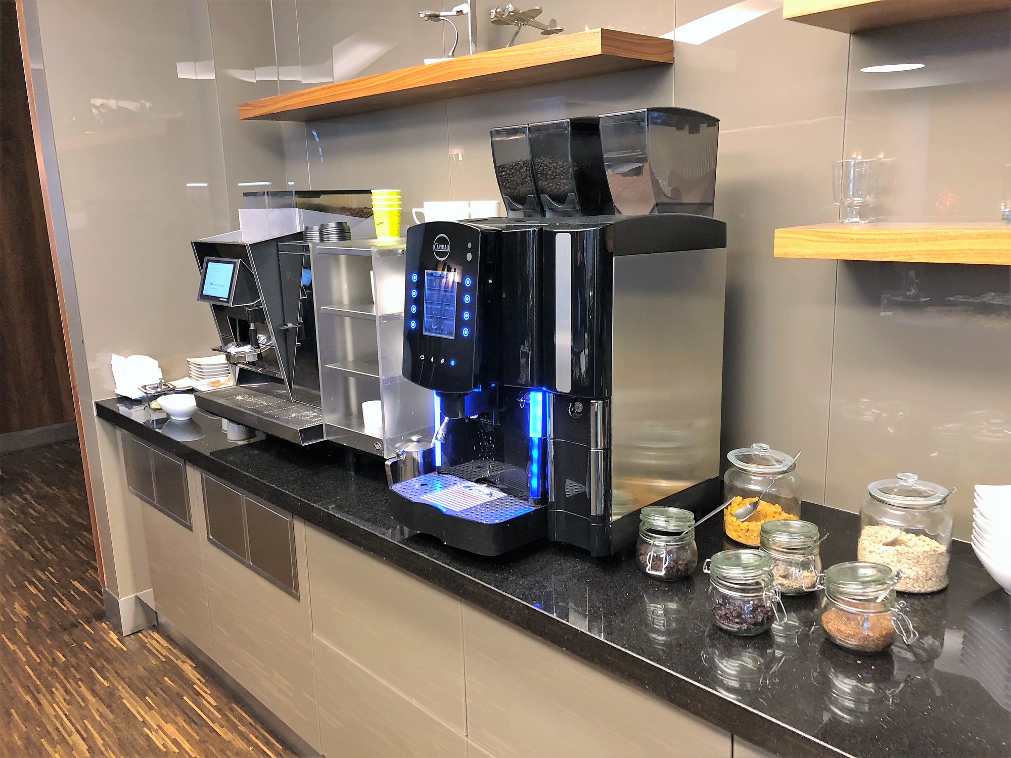 #3 of 5 images of Executive Lounge