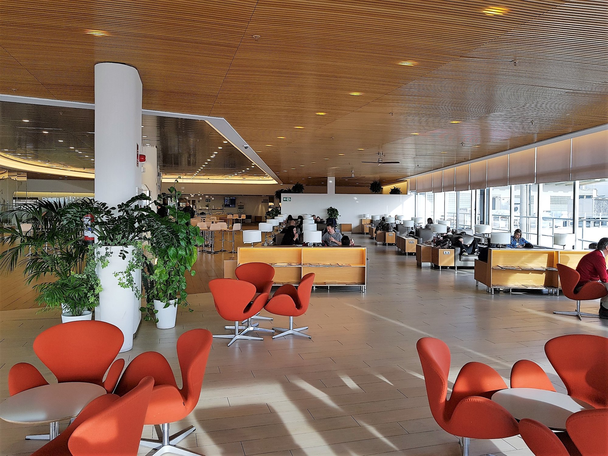 #2 of 5 images of Sala VIP Cibeles (Temporarily Closed)