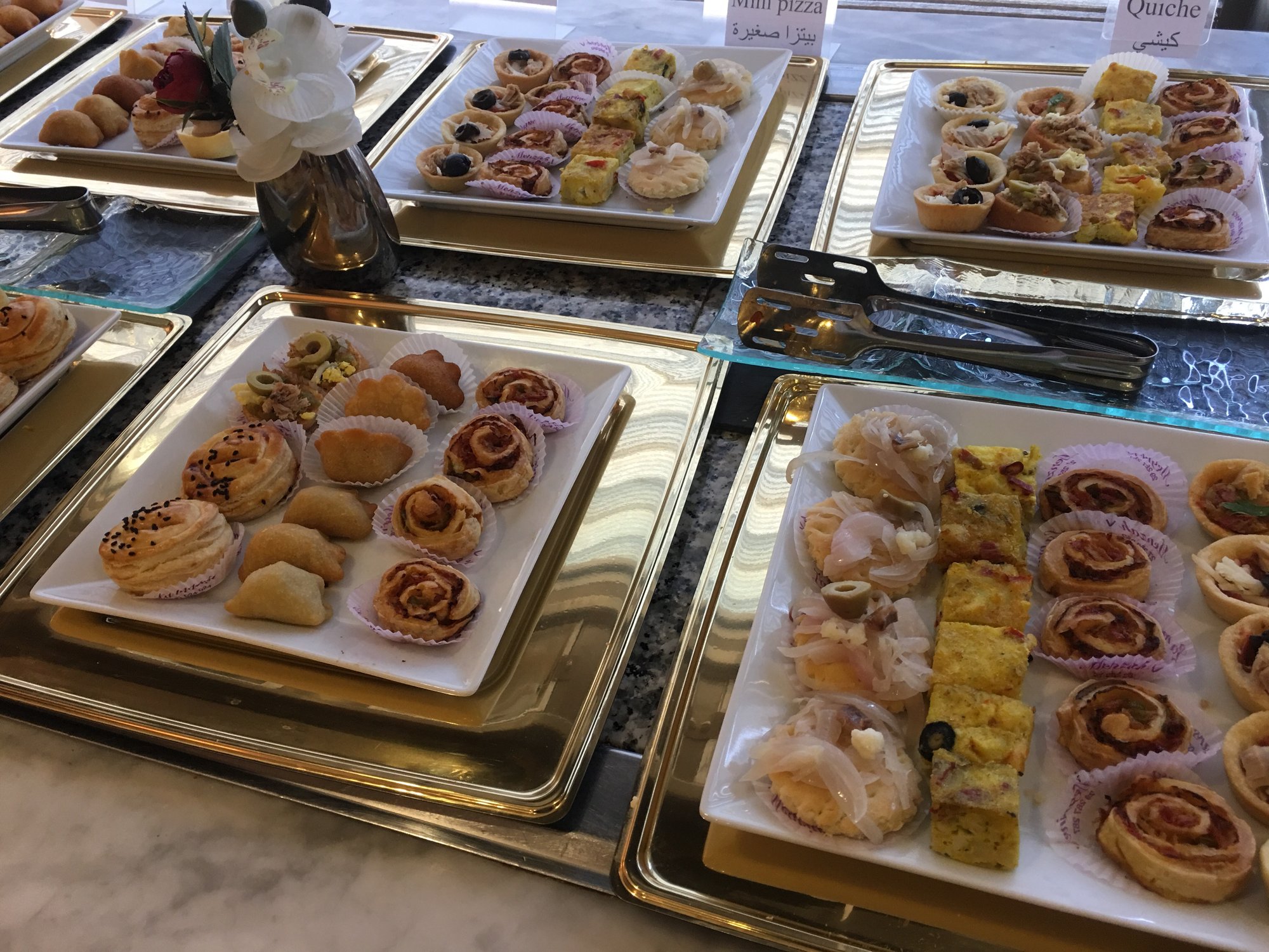 #2 of 3 images of Espace Privilege Lounge