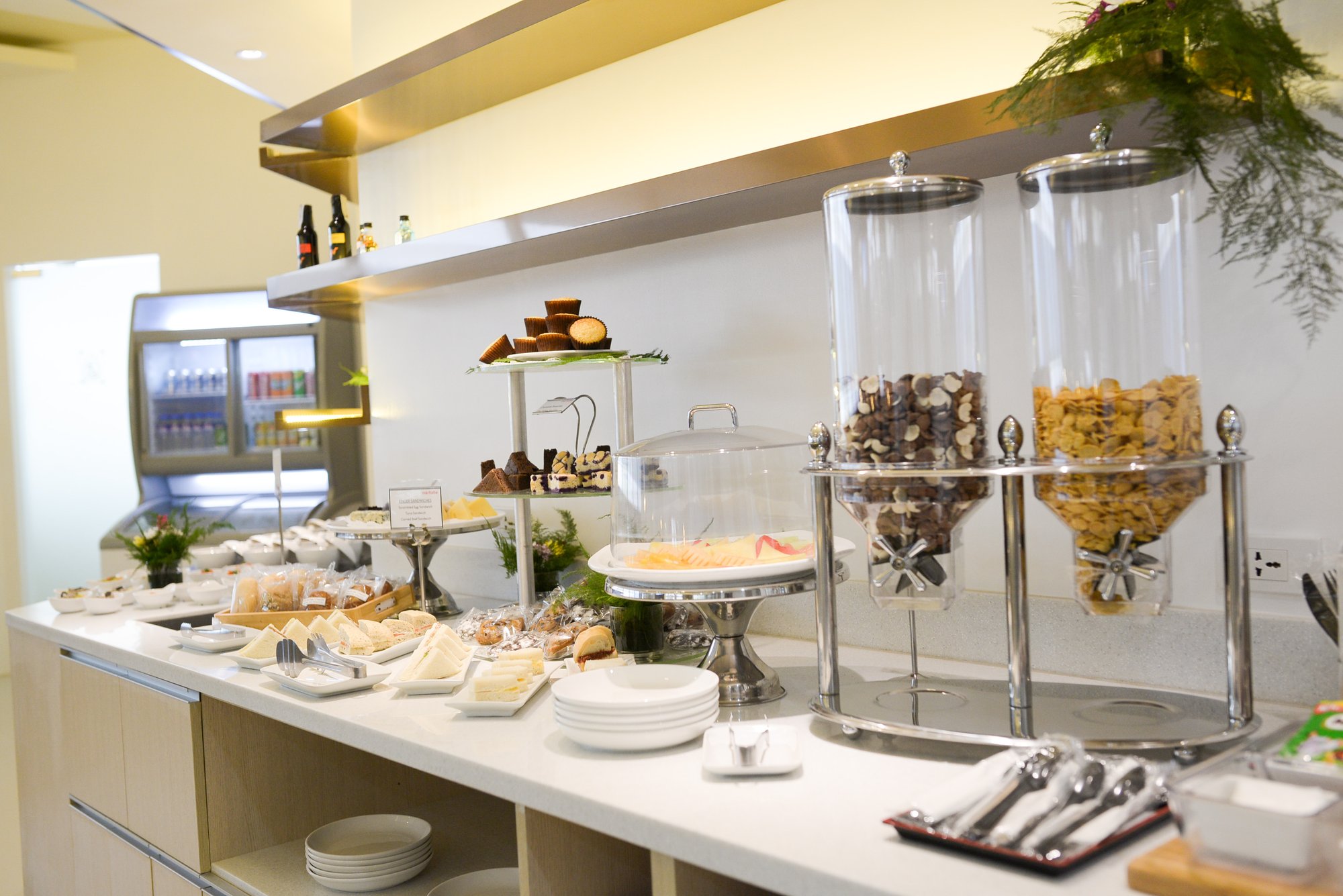 #3 of 4 images of Marhaba Lounge