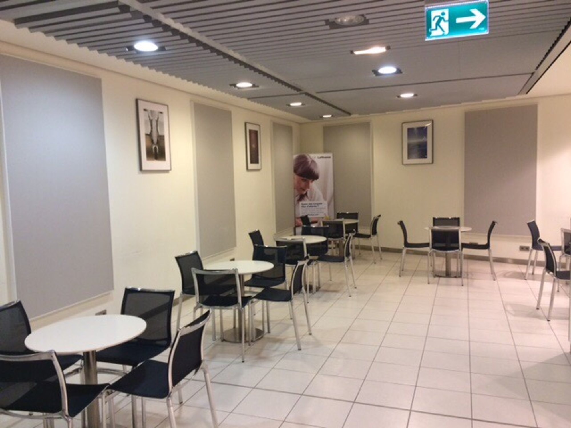 #5 of 5 images of Lufthansa Business Lounge