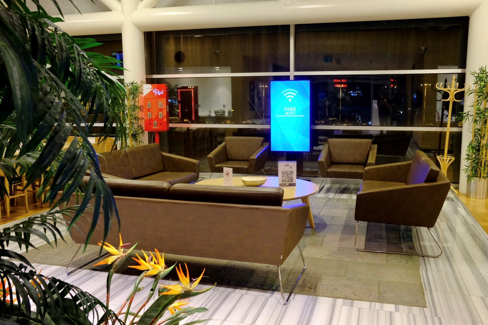 #2 of 5 images of Primeclass Lounge (Temporarily Closed)