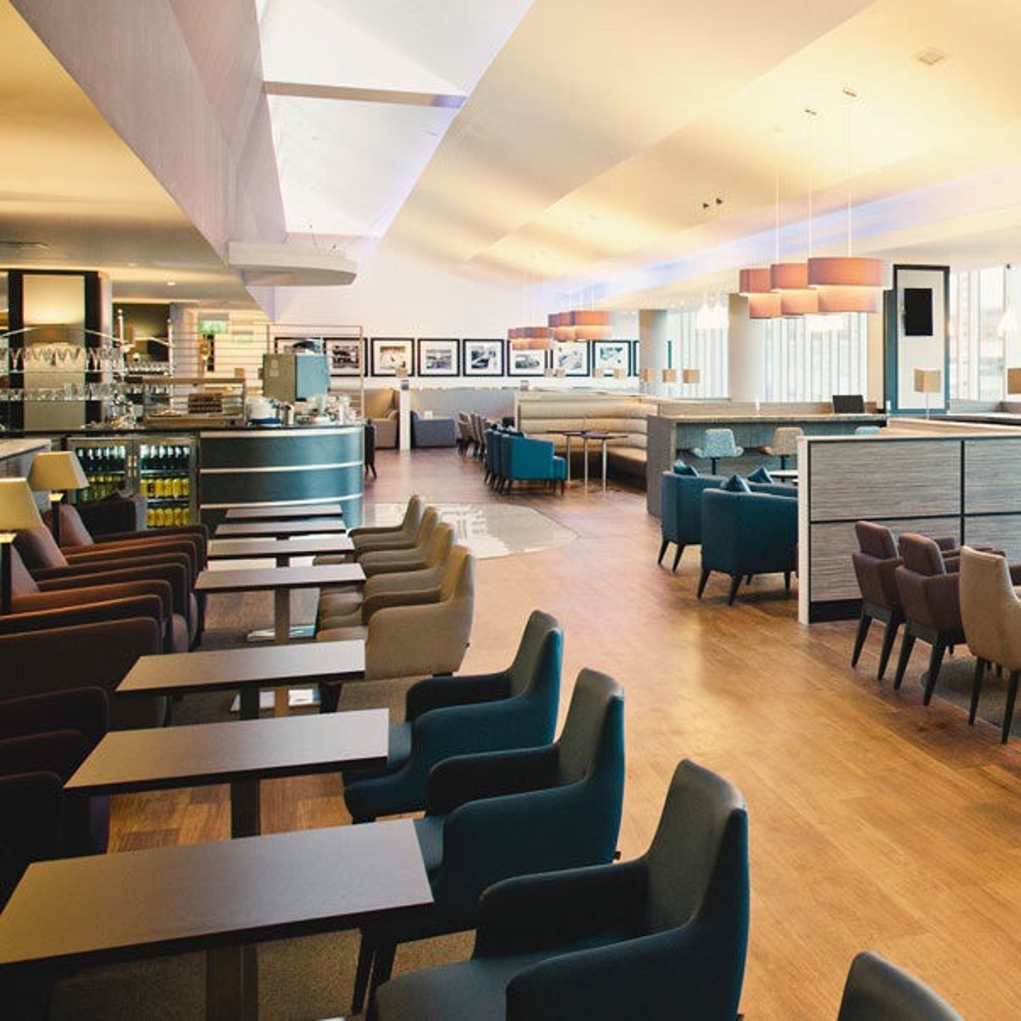 #4 of 5 images of Aspire Lounge