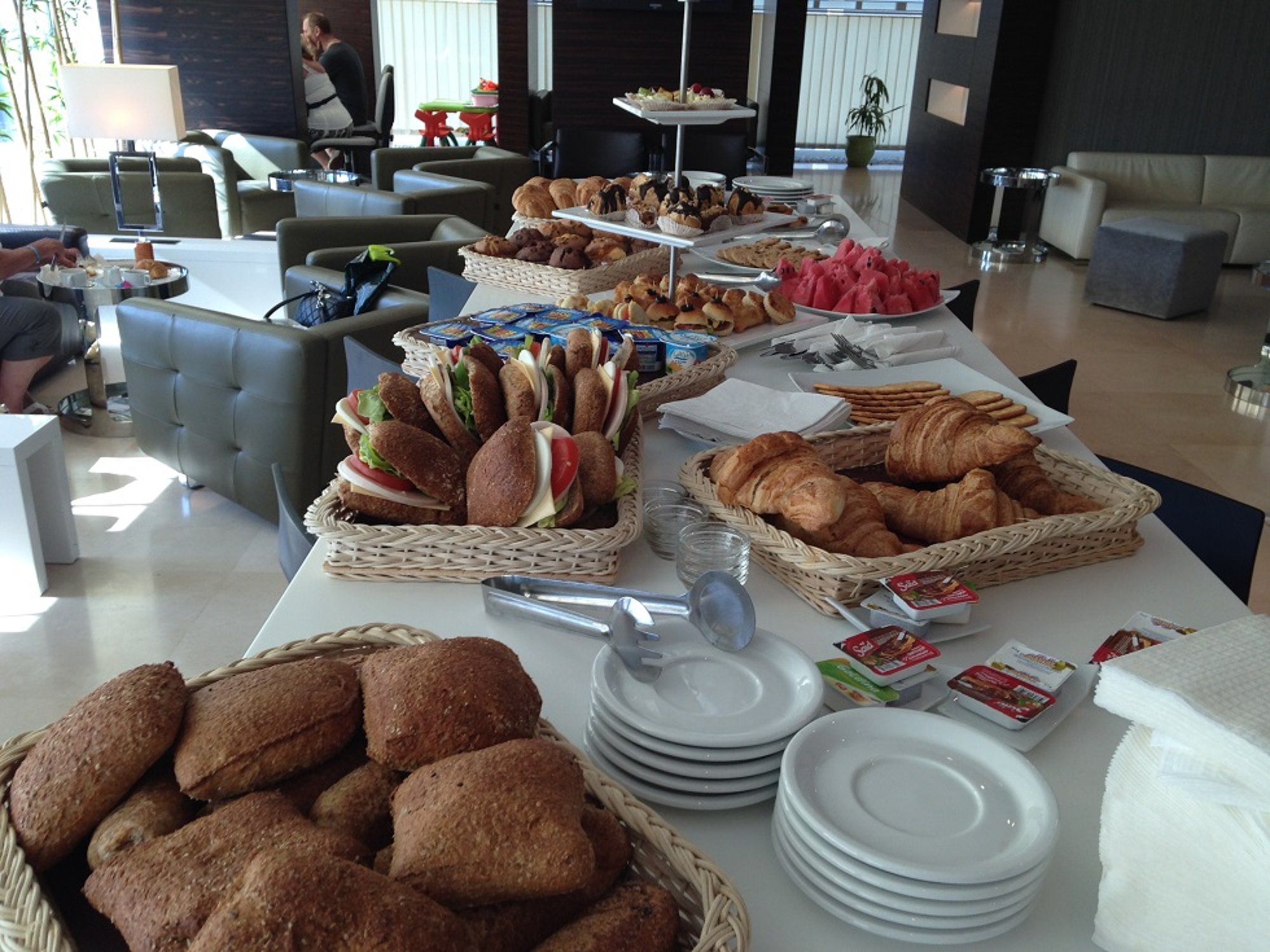 #5 of 5 images of Primeclass Lounge