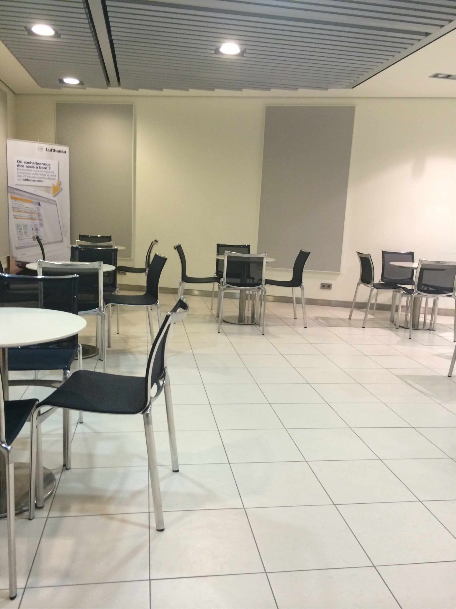 #3 of 5 images of Lufthansa Business Lounge (Temporarily Closed)