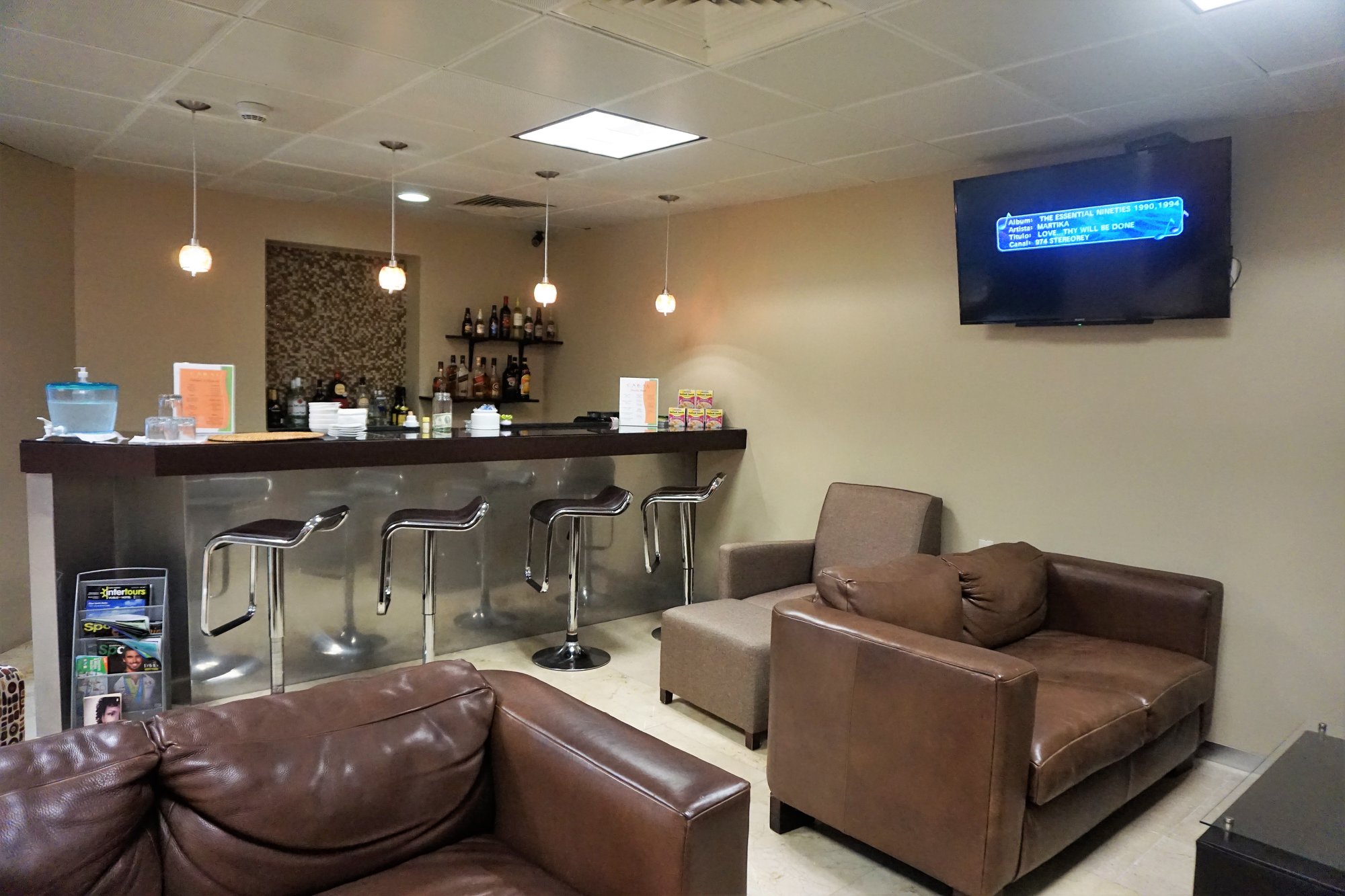 #5 of 5 images of Caral VIP Lounge