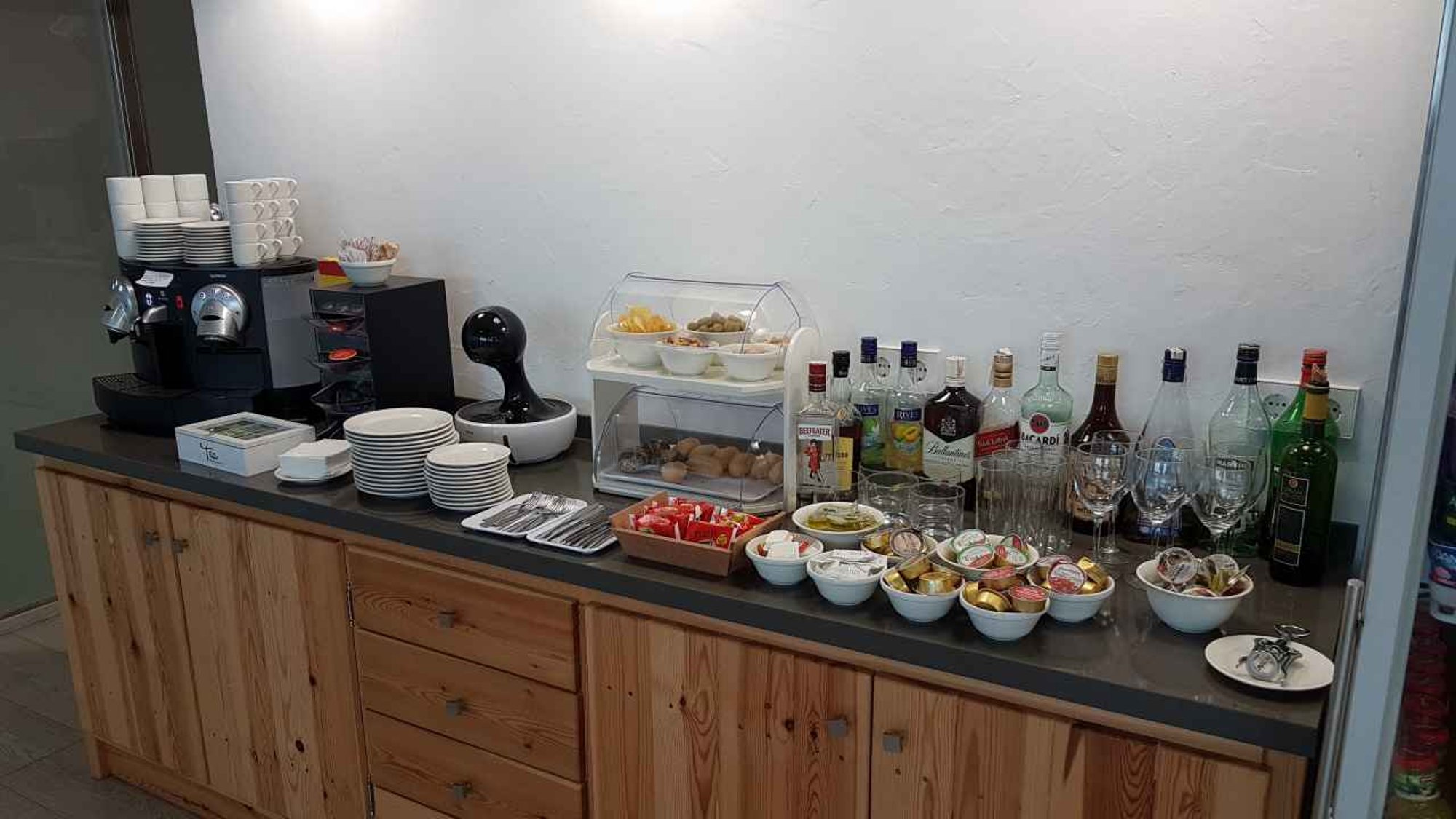 #3 of 5 images of Sala VIP Cap Des Falco