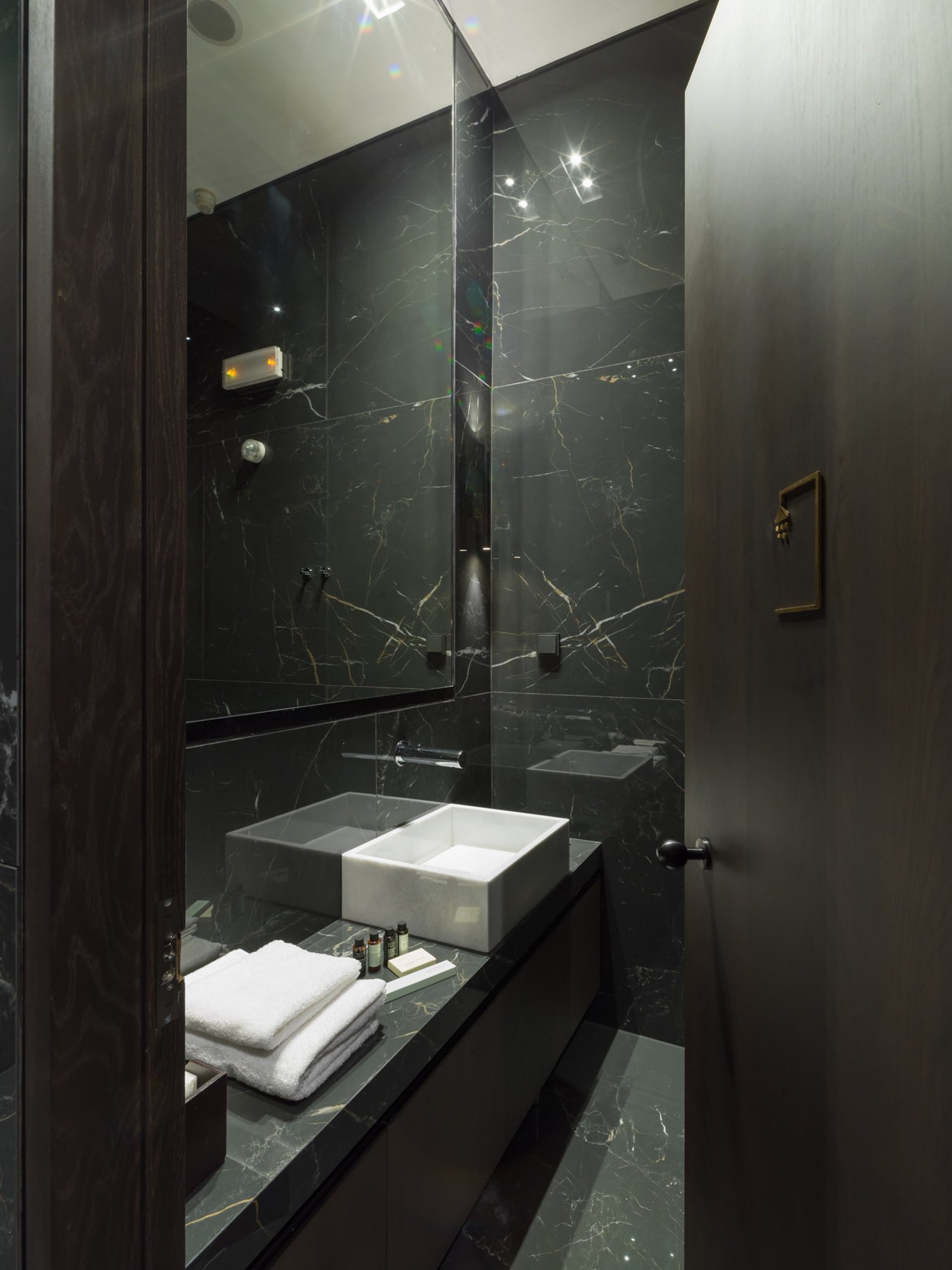 #5 of 5 images of Goldair CIP Lounge