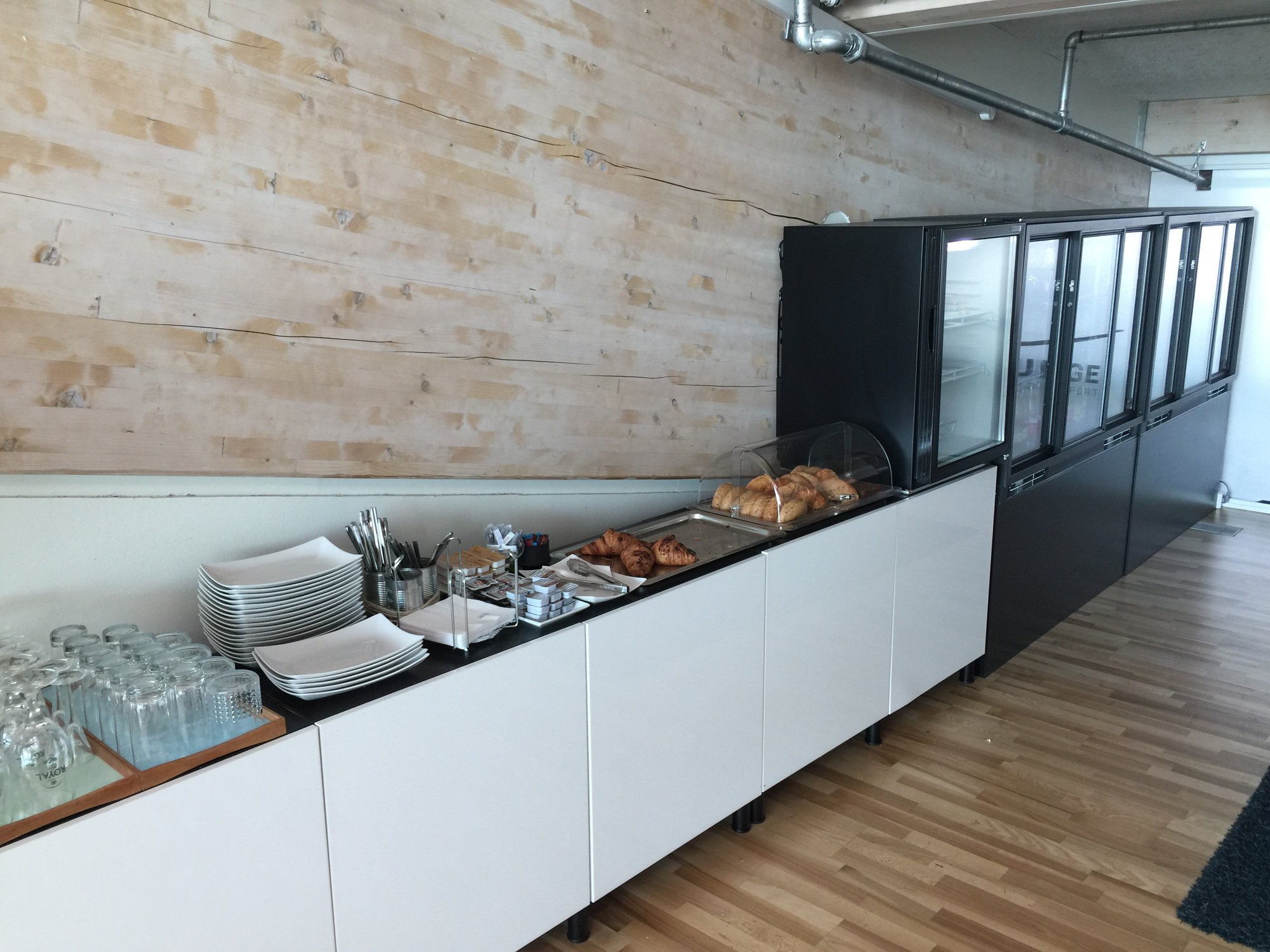 #3 of 4 images of Aalborg Airport Lounge