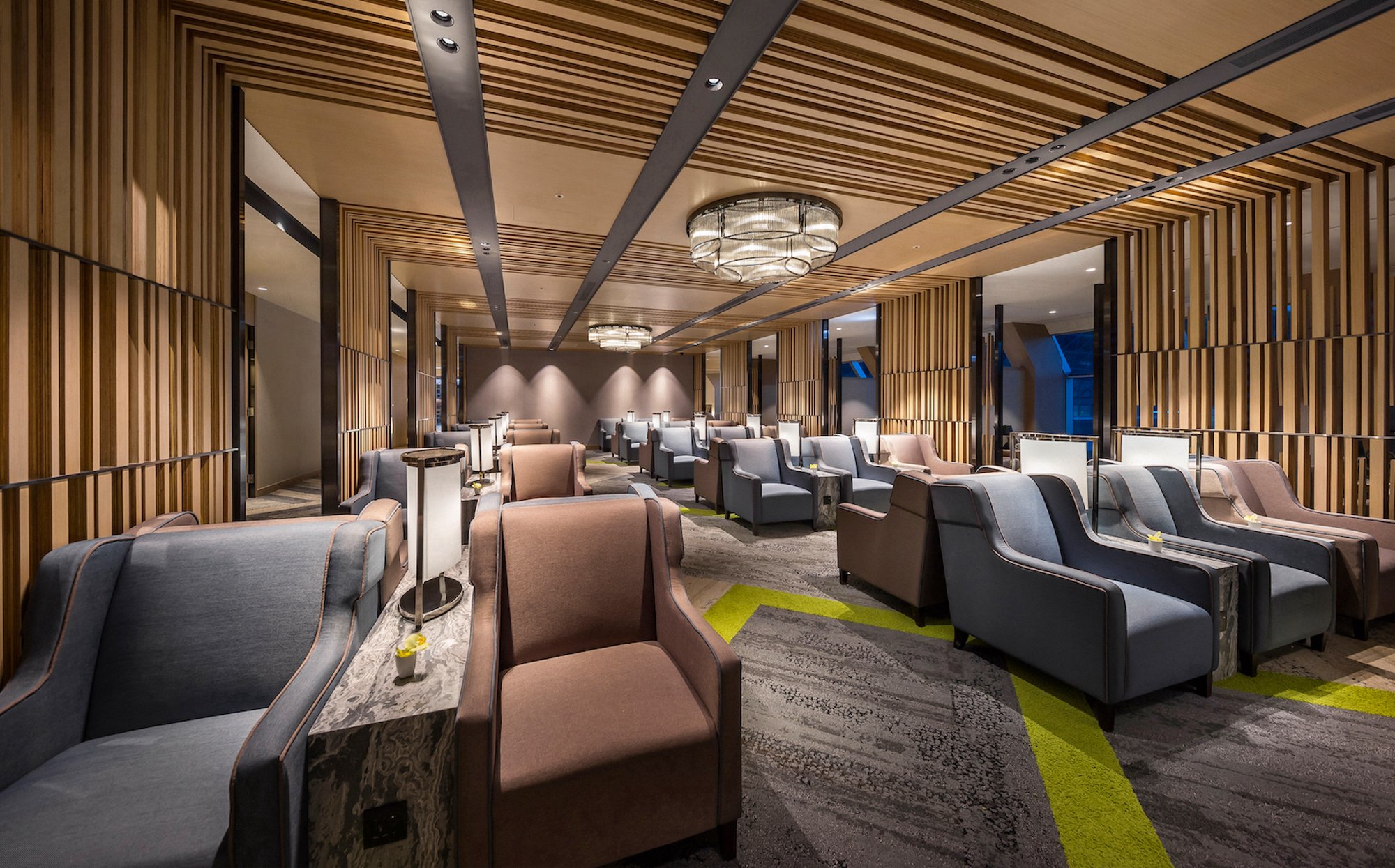 #3 of 5 images of Salon Plaza Premium (Zone A)