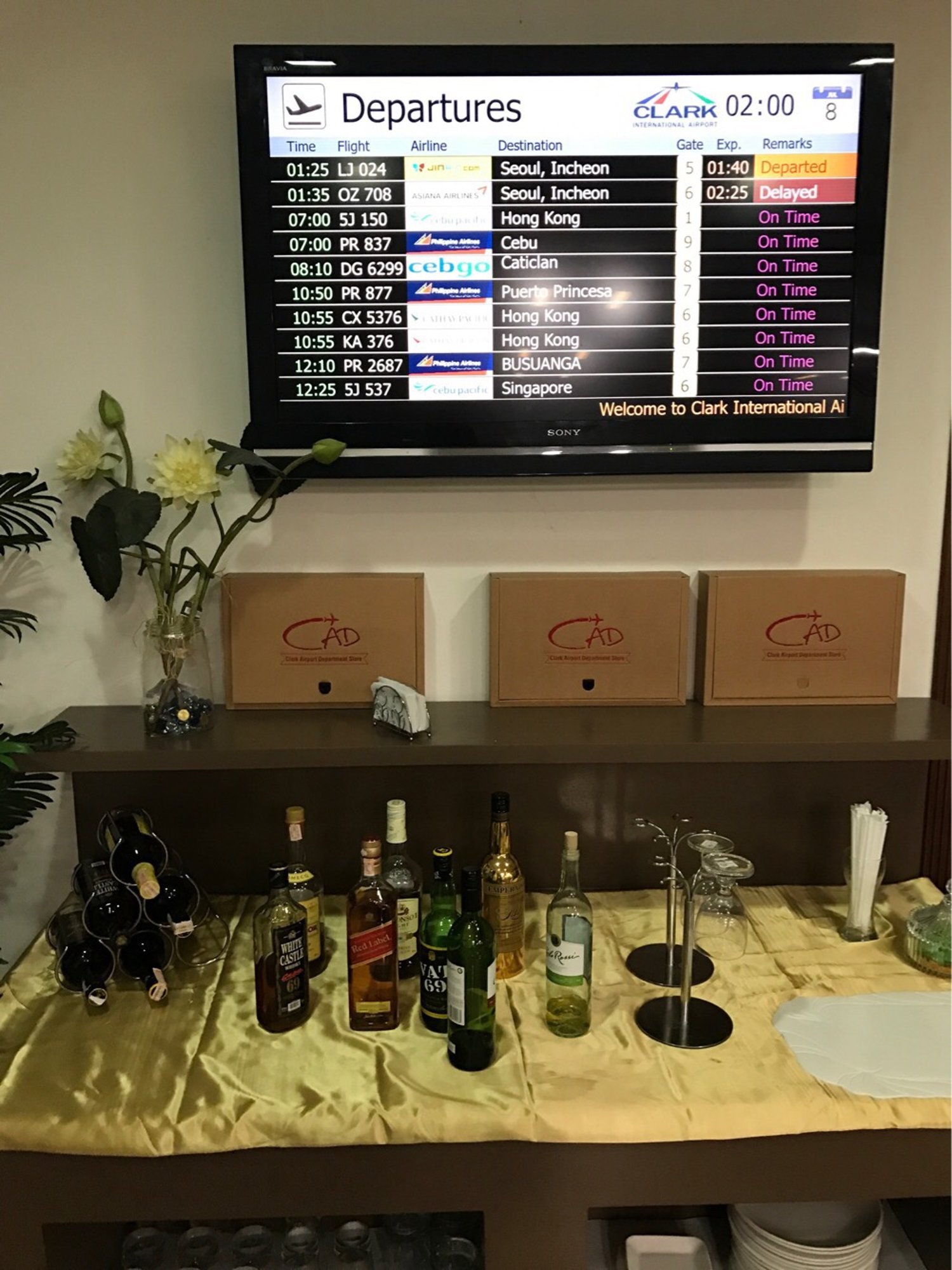 #3 of 5 images of VIP Lounge (Temporarily Closed)