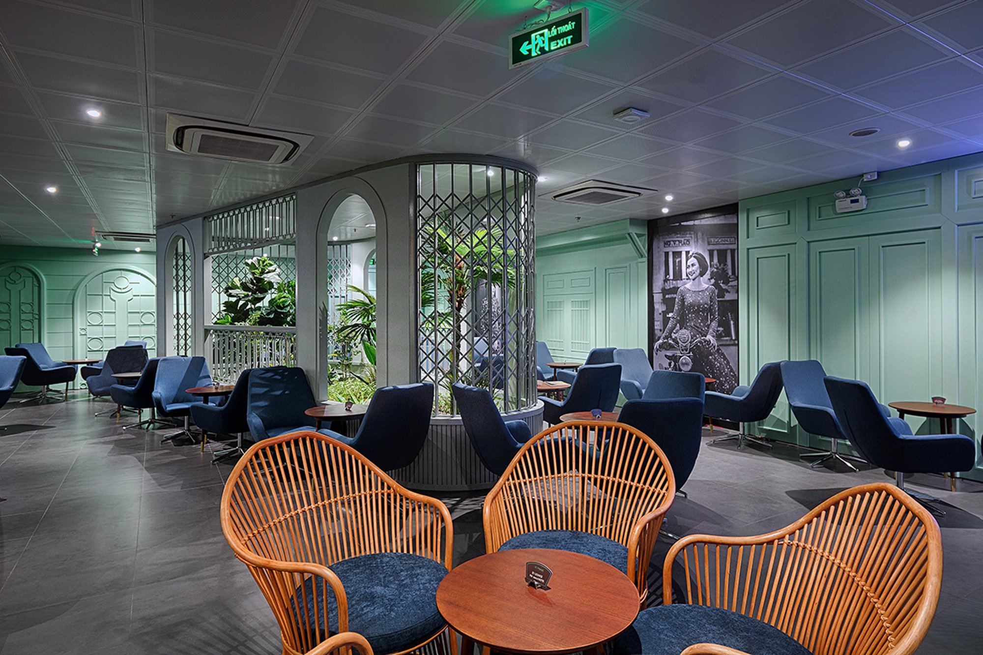 #3 of 5 images of Le Saigonnais Business Lounge