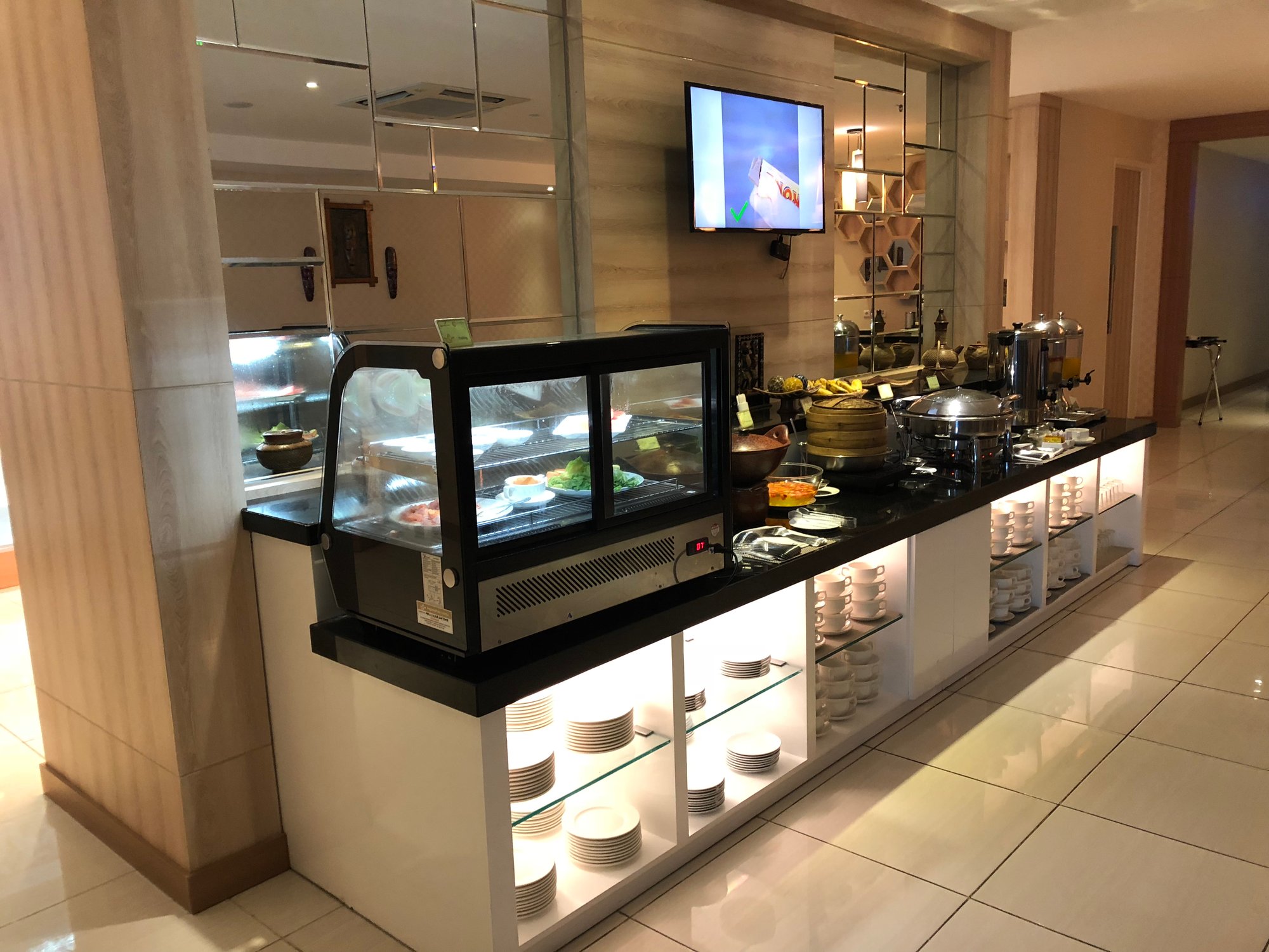 #1 of 5 images of Concordia Lounge