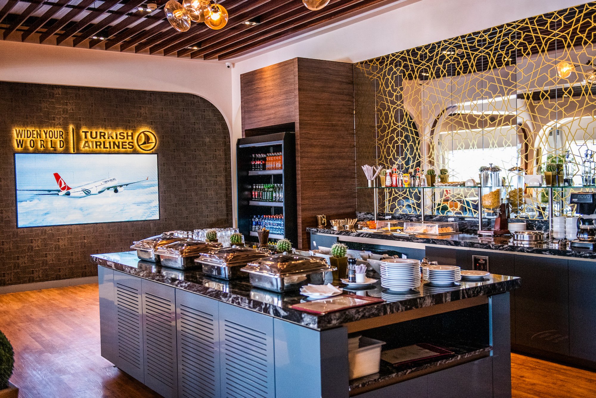 #3 of 5 images of Turkish Airlines Star Alliance Lounge