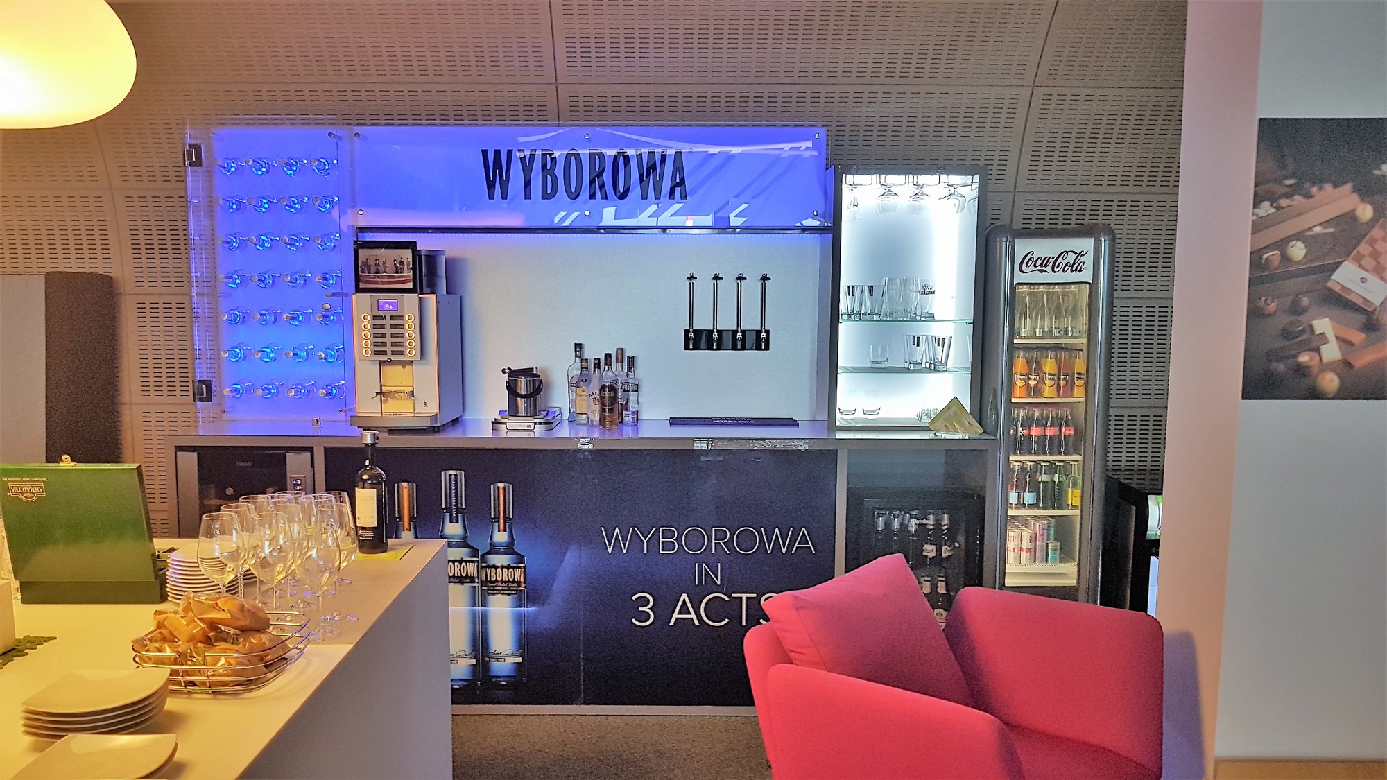 #3 of 5 images of Business Executive Lounge