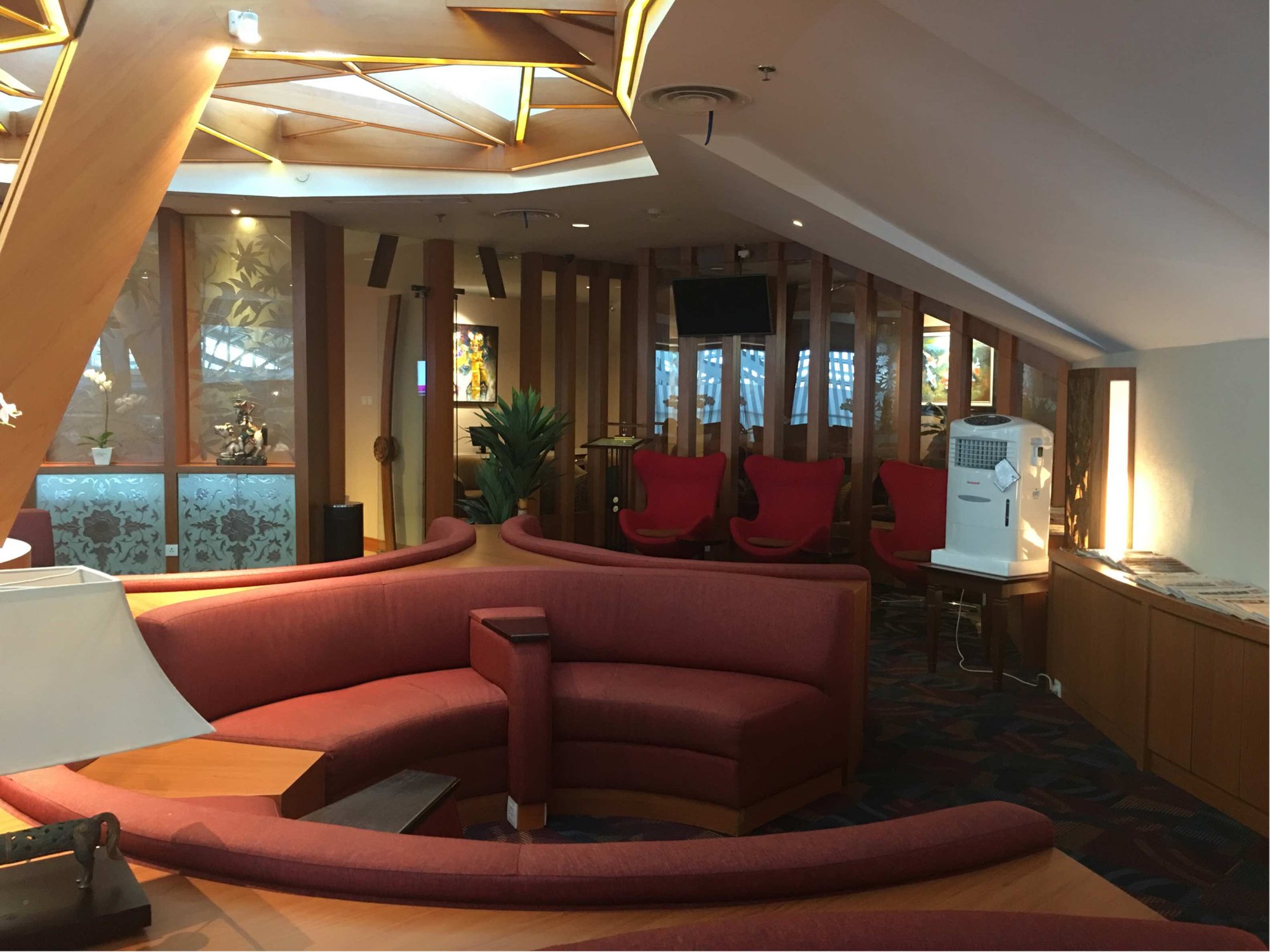 #5 of 5 images of Premier Lounge (Temporarily Closed)