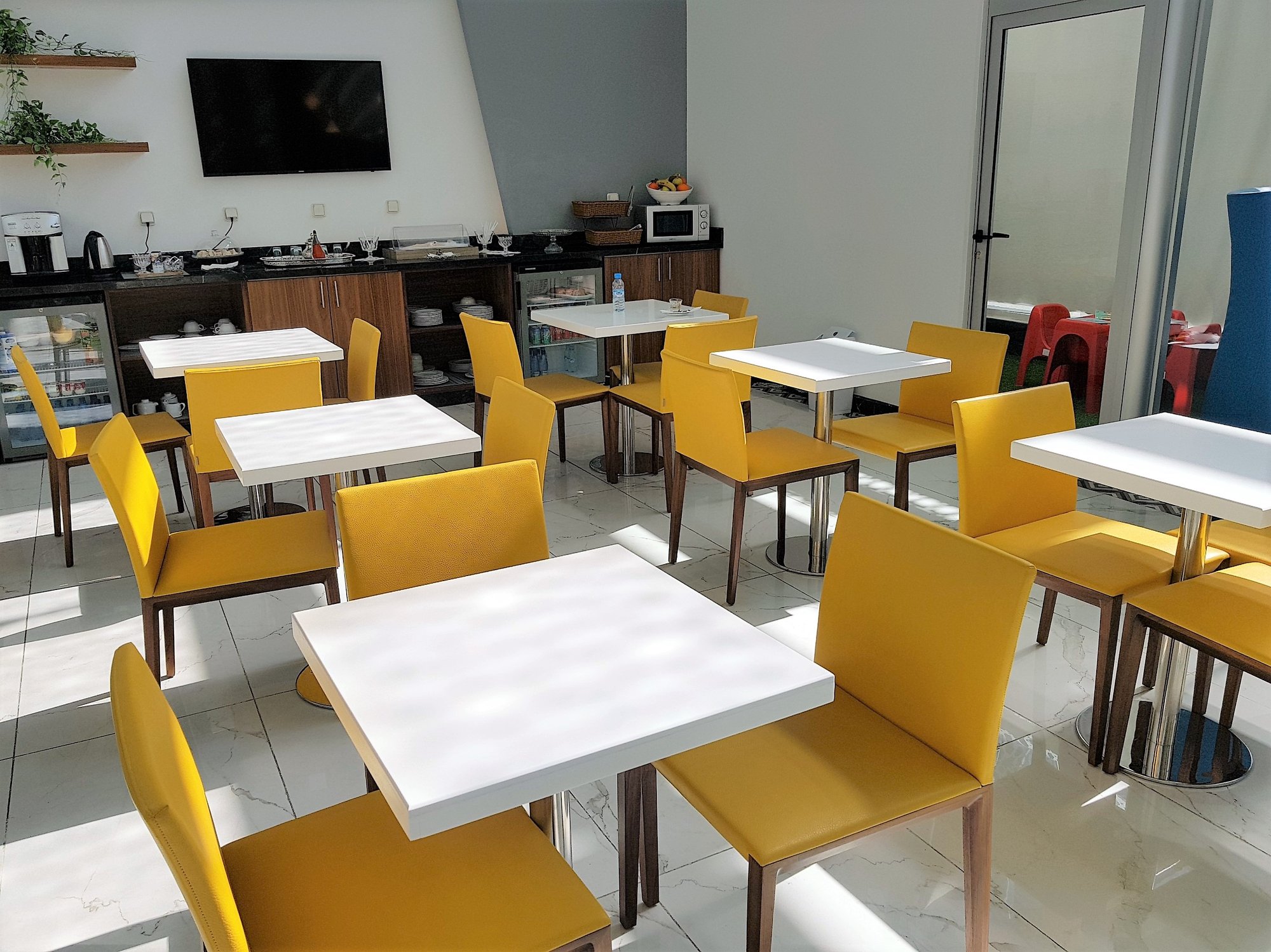 #1 of 5 images of Platinum Lounge