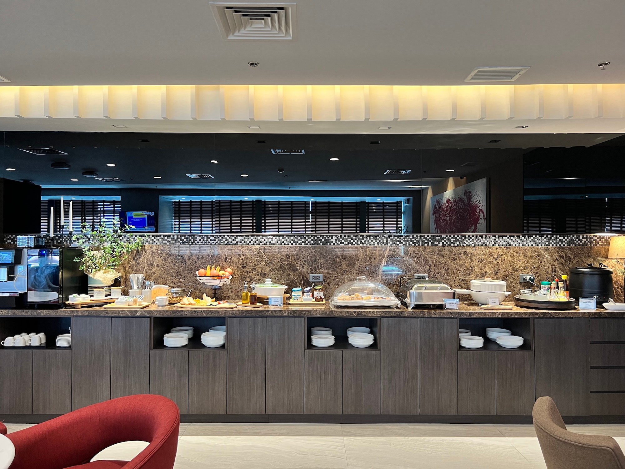 #3 of 5 images of A-Lounge