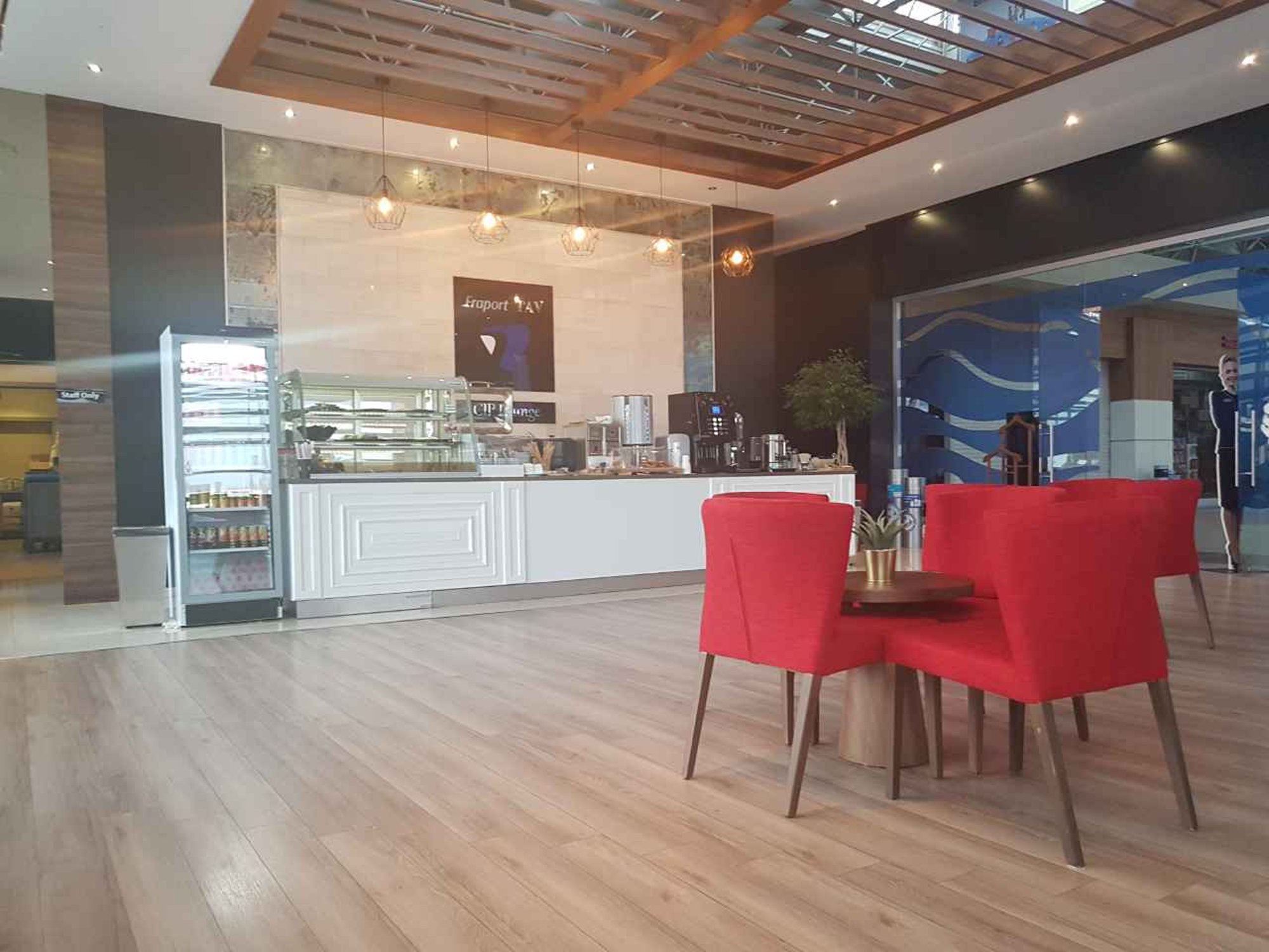 #1 of 4 images of CIP Lounge