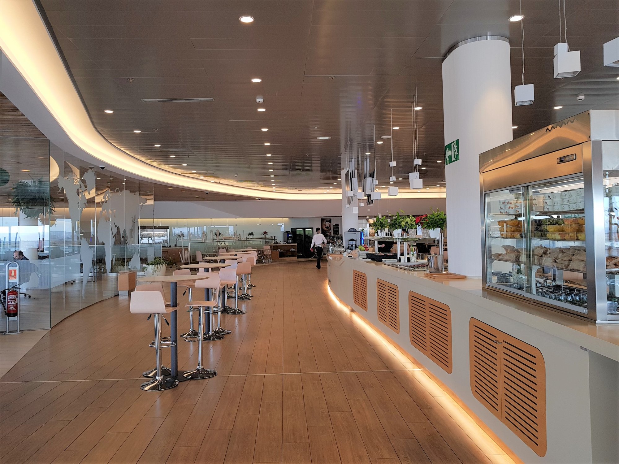 #4 of 5 images of Sala VIP Cibeles (Temporarily Closed)