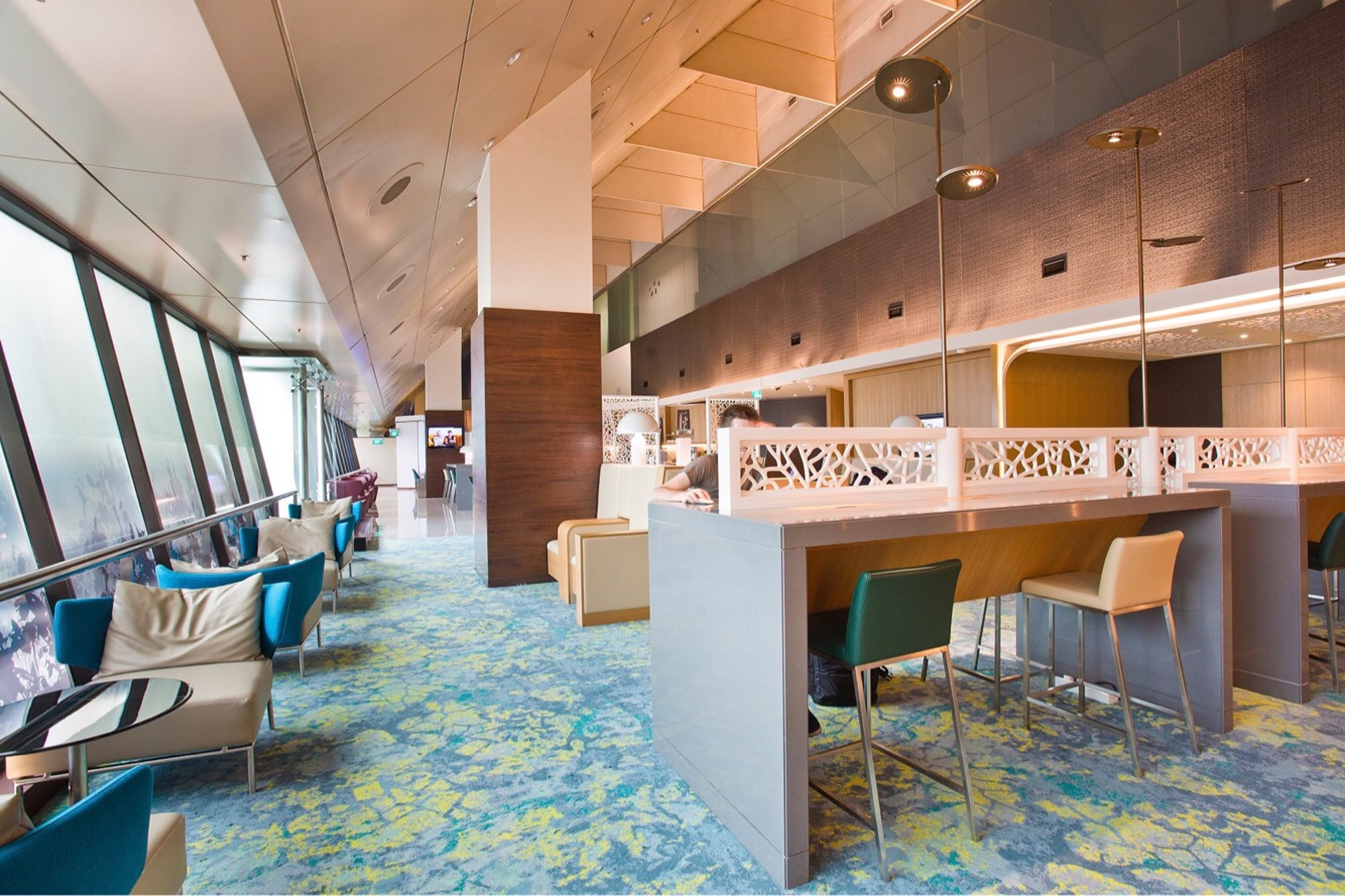#2 of 5 images of Ambassador Transit Lounge