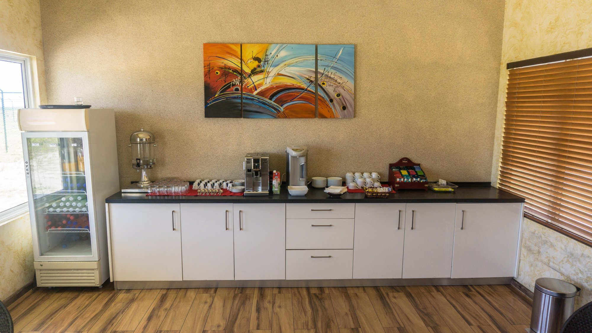 #5 of 5 images of Kashimaa Lounge