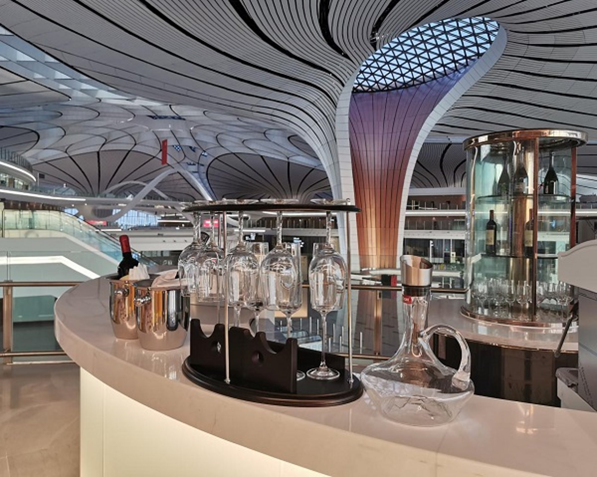 #2 of 2 images of China Southern Lounge